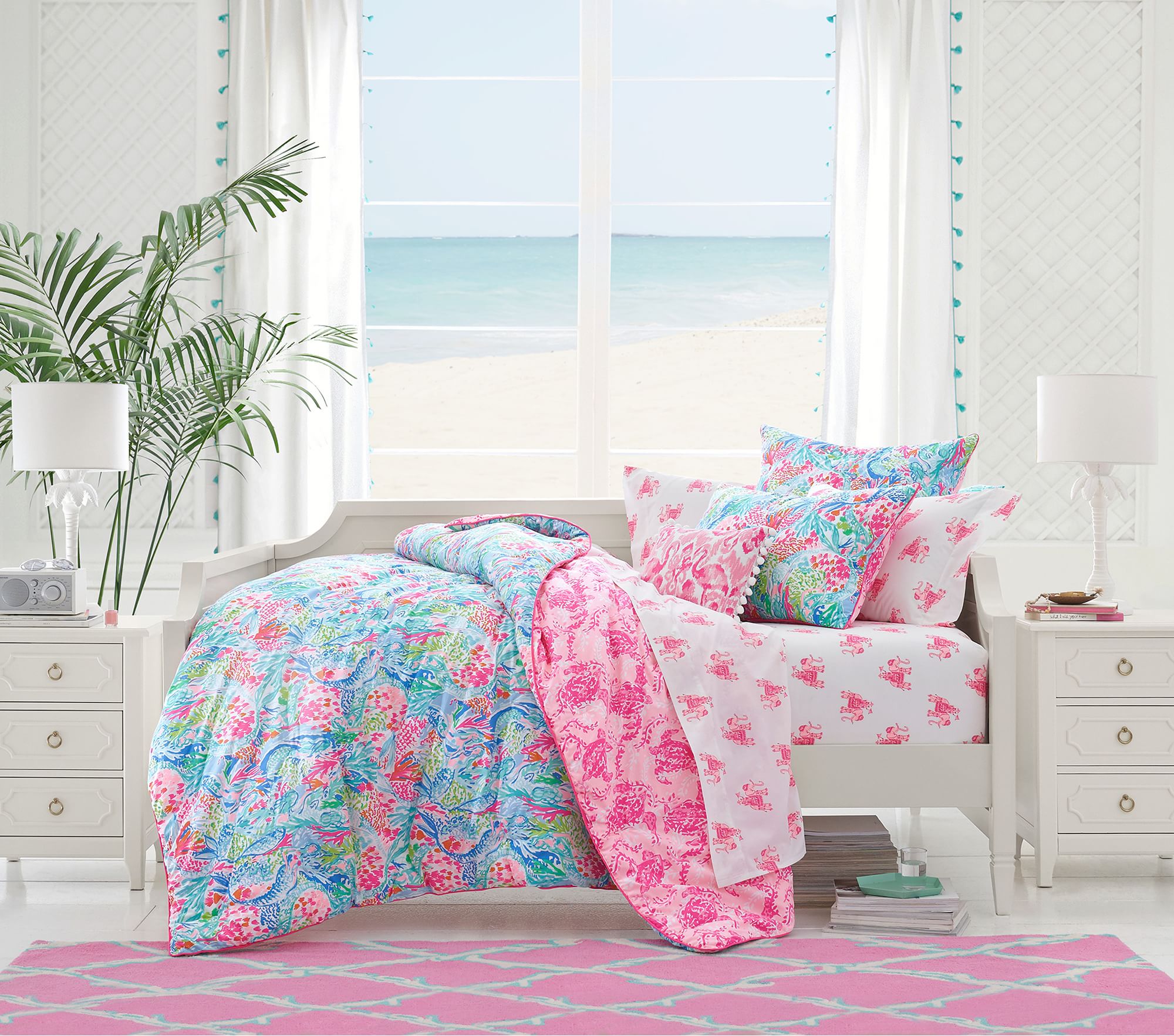 Ava Regency Daybed thumbnail 2