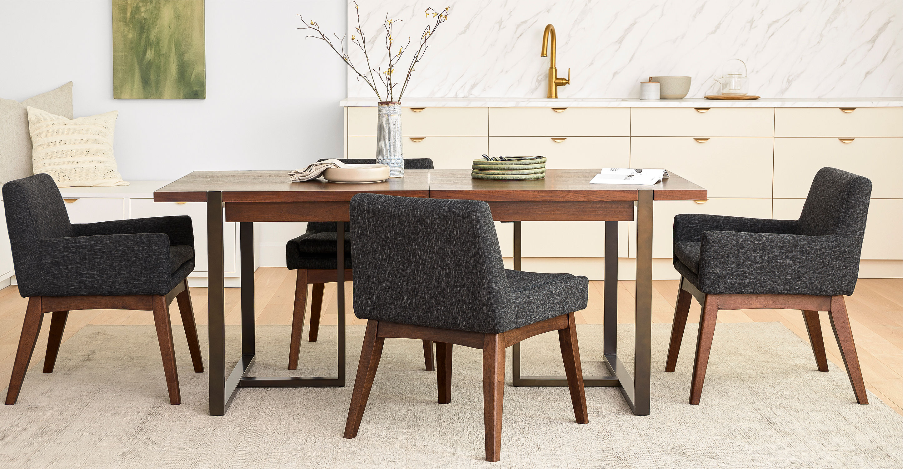 Oscuro Walnut Dining Table thumbnail 2