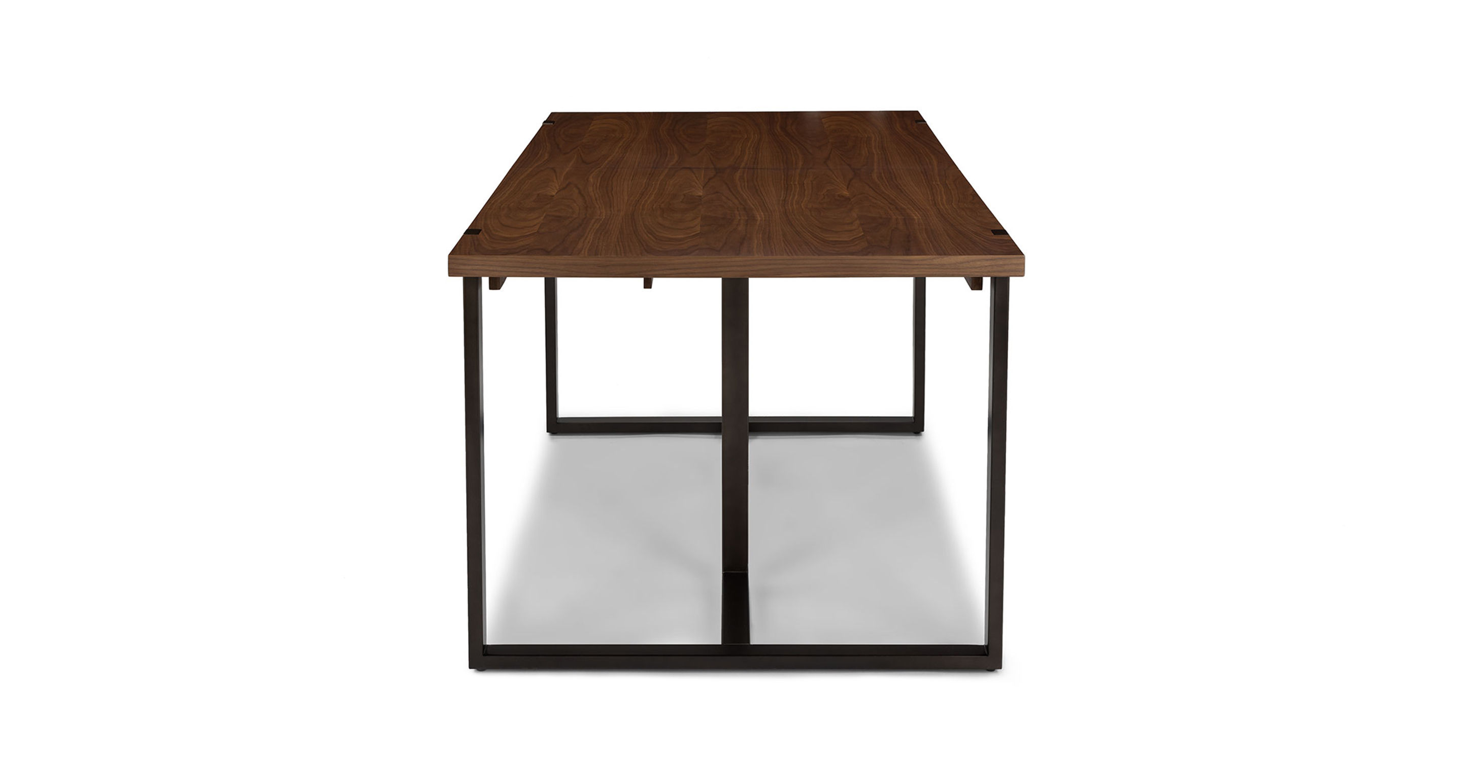 Oscuro Walnut Dining Table thumbnail 3