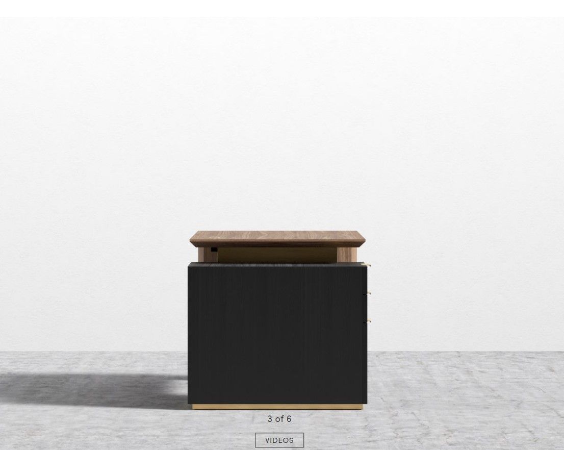 Georgio Desk thumbnail 3
