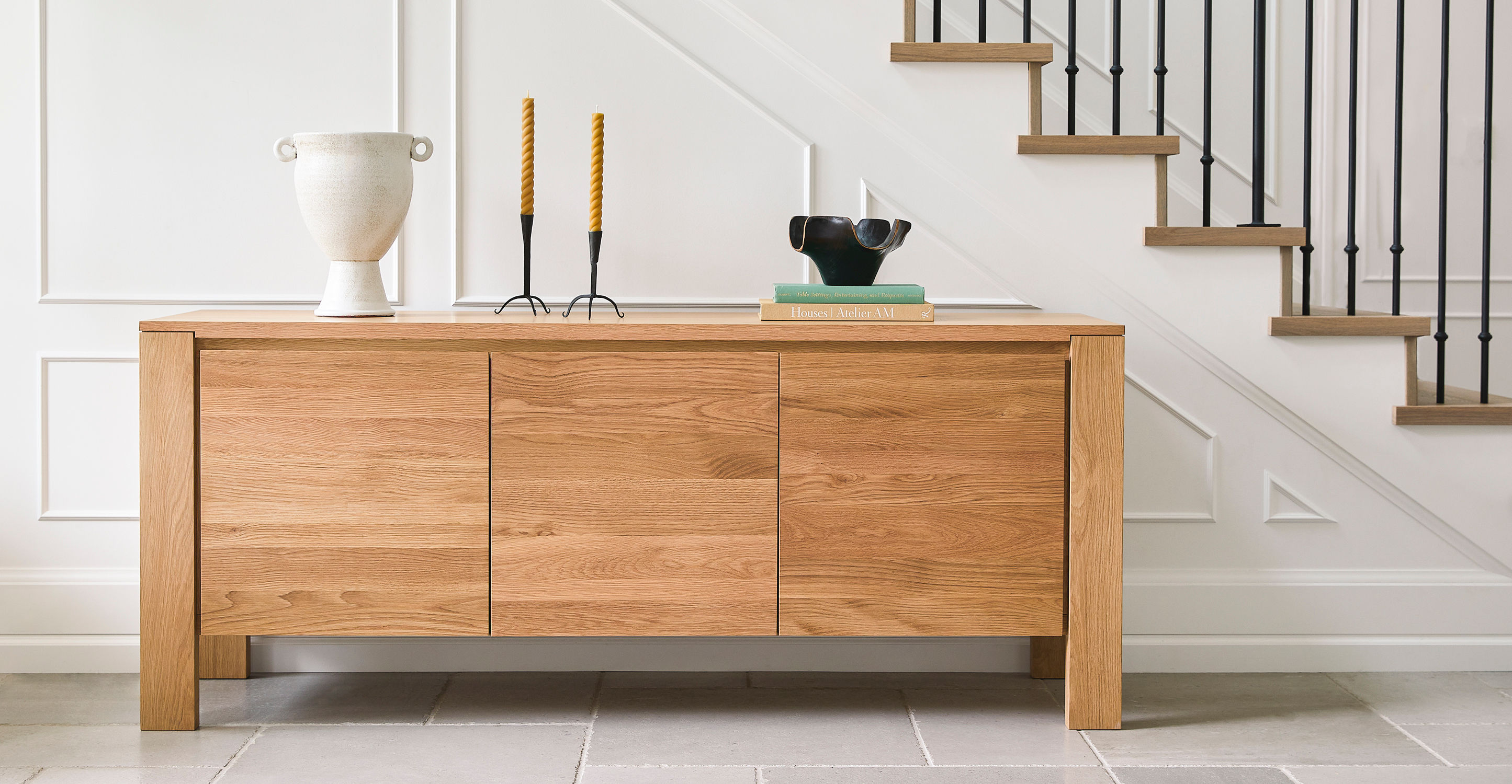 Dako Oak Sideboard thumbnail 2