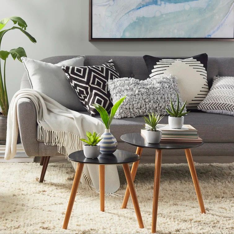 Centralia 100% Linen Throw Pillow thumbnail 2