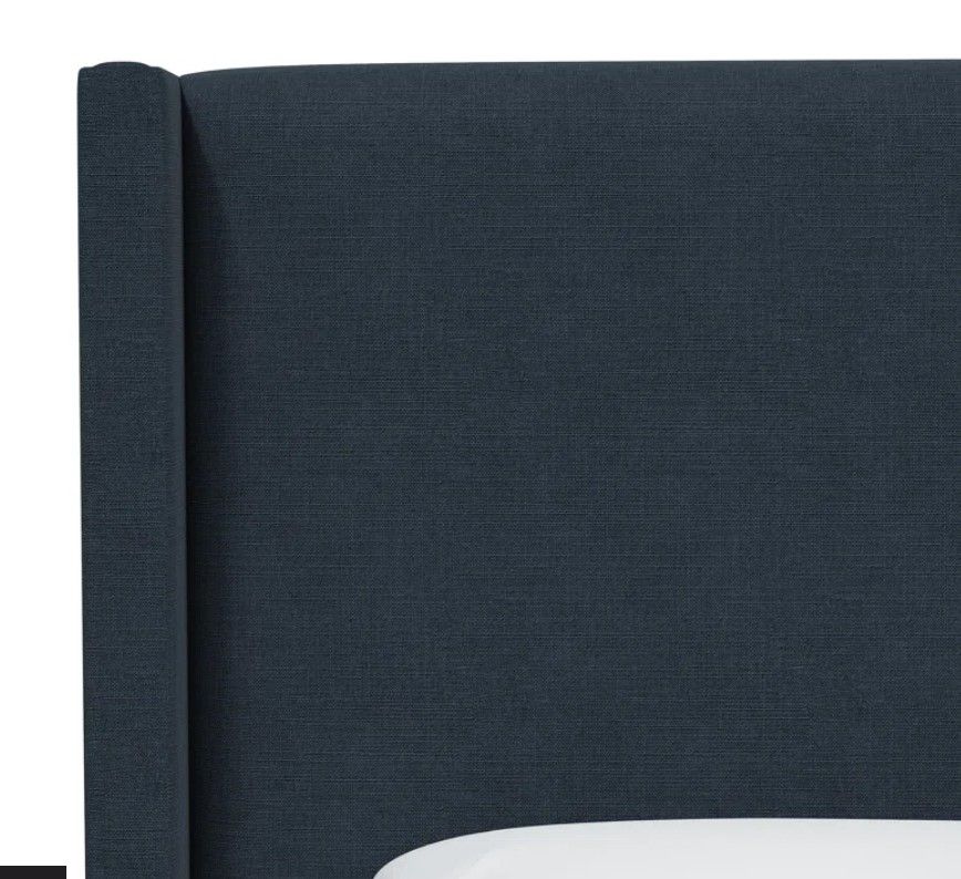 Hanson Upholstered Bed King thumbnail 3