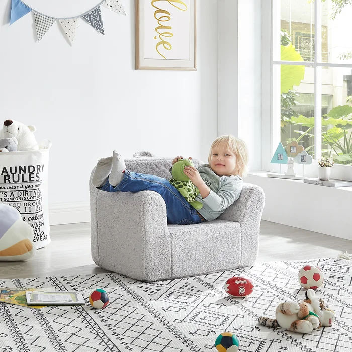 Alexia Kids Club Chair thumbnail 4