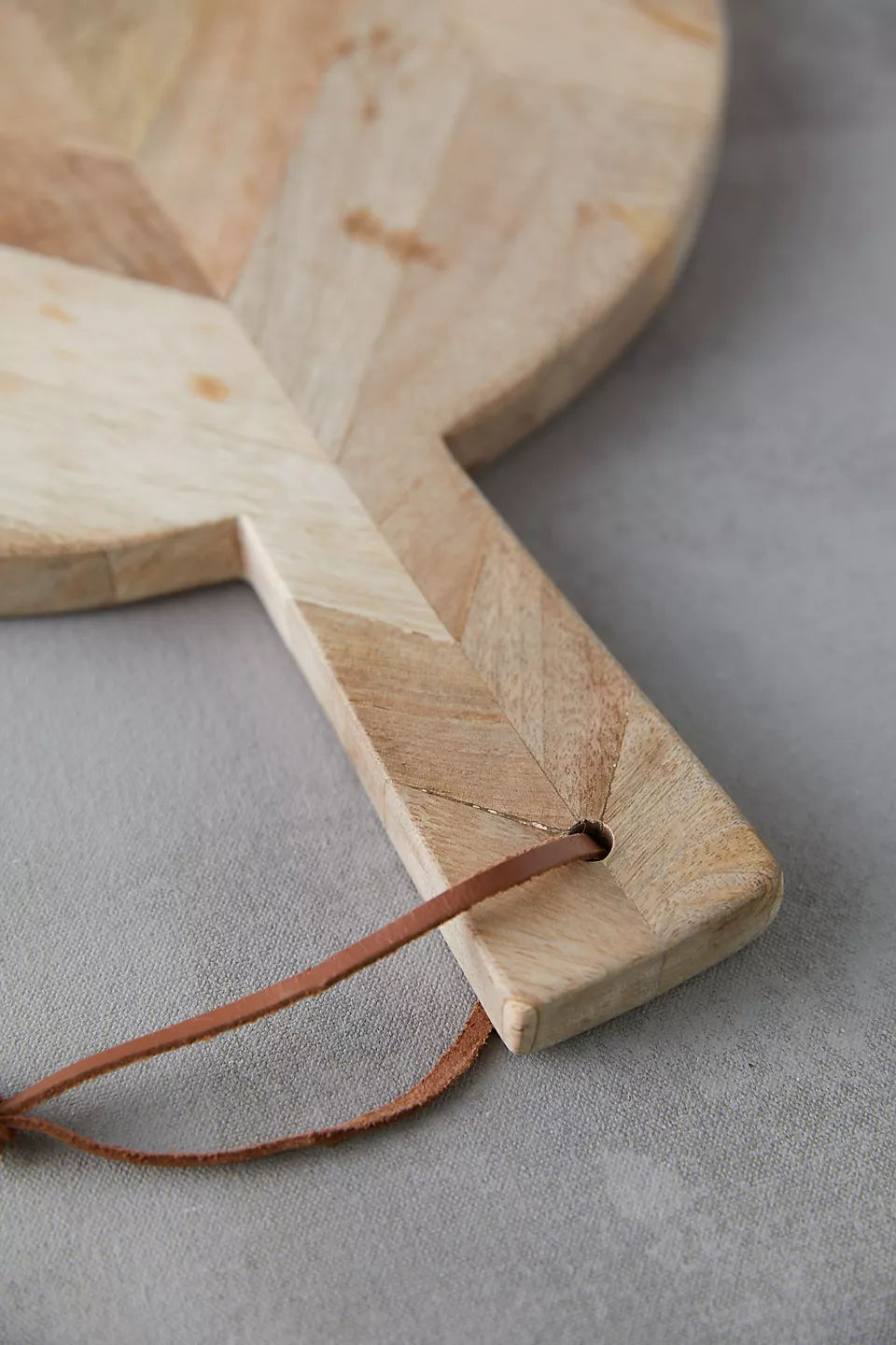 Herringbone Wood Round Board thumbnail 2