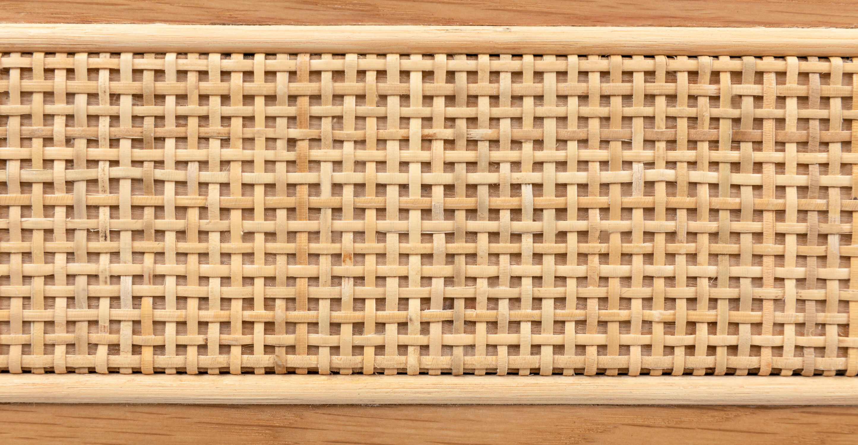 Deca Oak Cabinet thumbnail 7