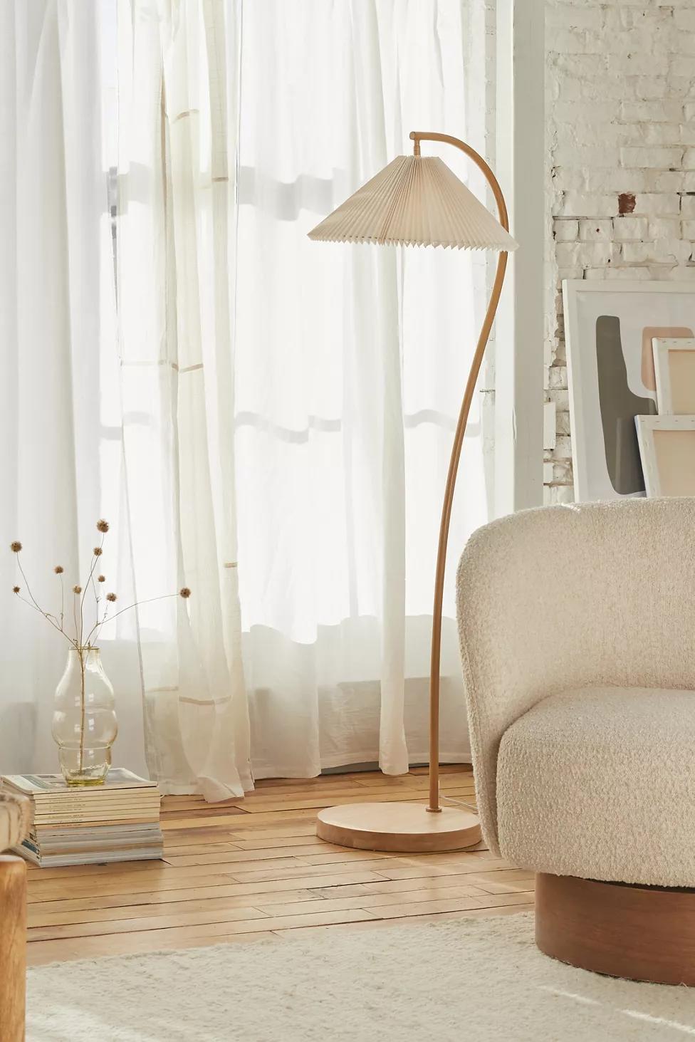 Sanna Floor Lamp thumbnail 2