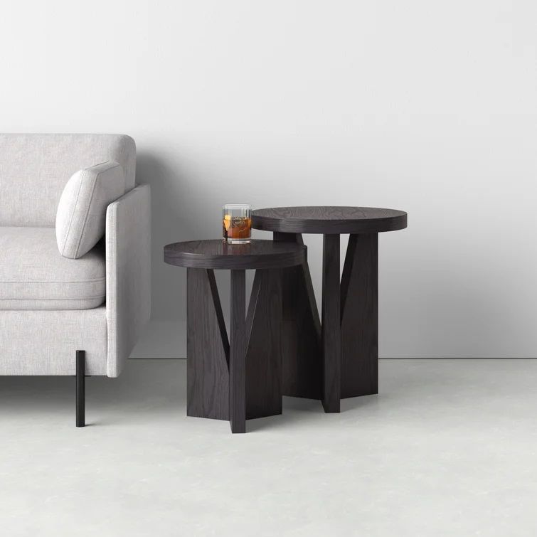 Bodiam Pedestal Nesting Table Large thumbnail 2