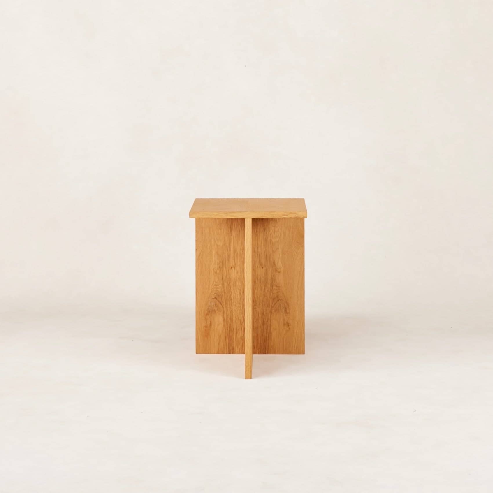 Valley Side Table - Warm Oak thumbnail 4