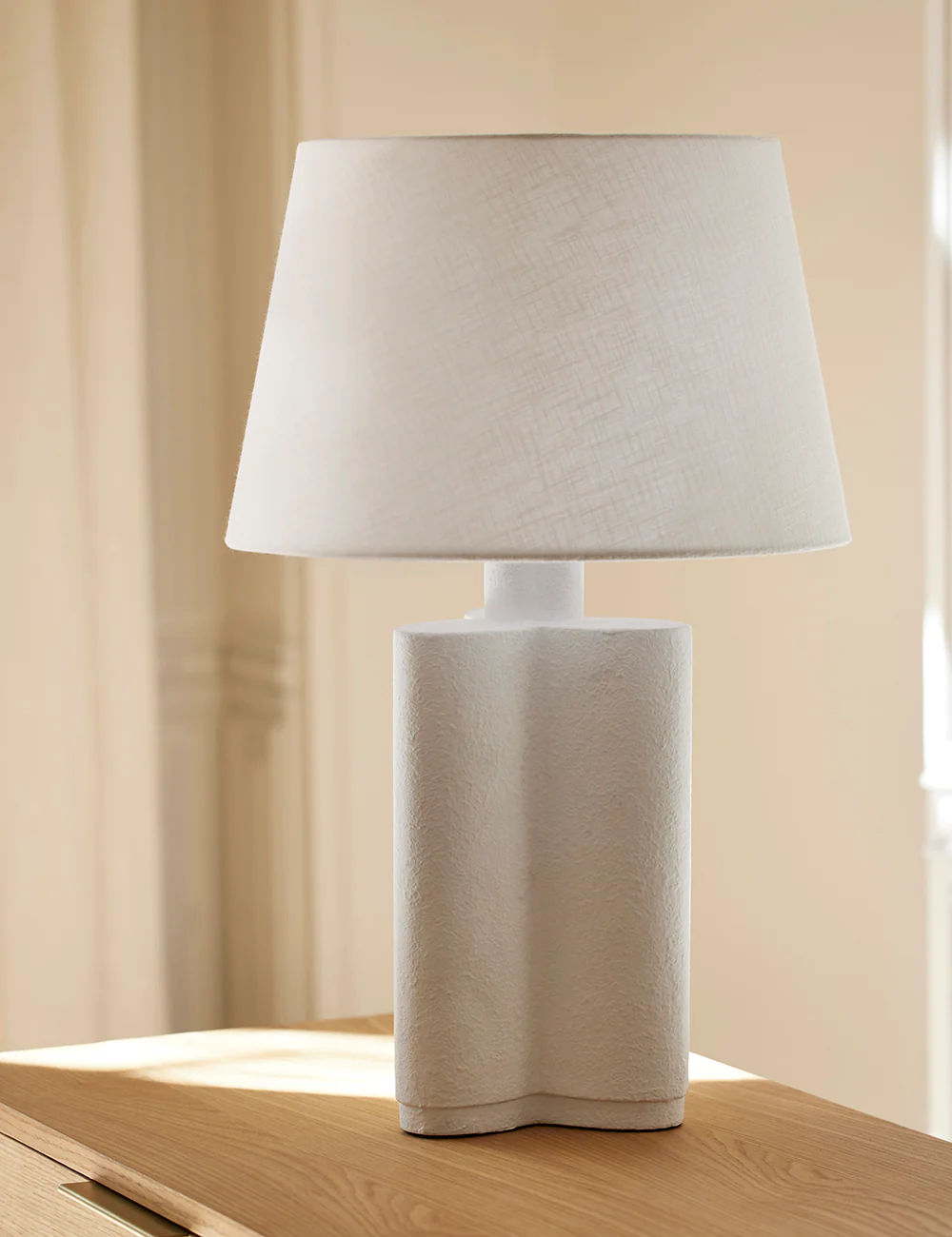 Duffy Table Lamp thumbnail 2