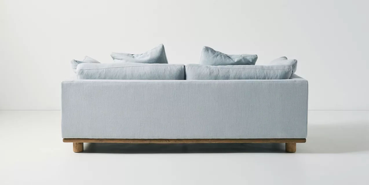 Relaxed Saguaro Sofa thumbnail 3