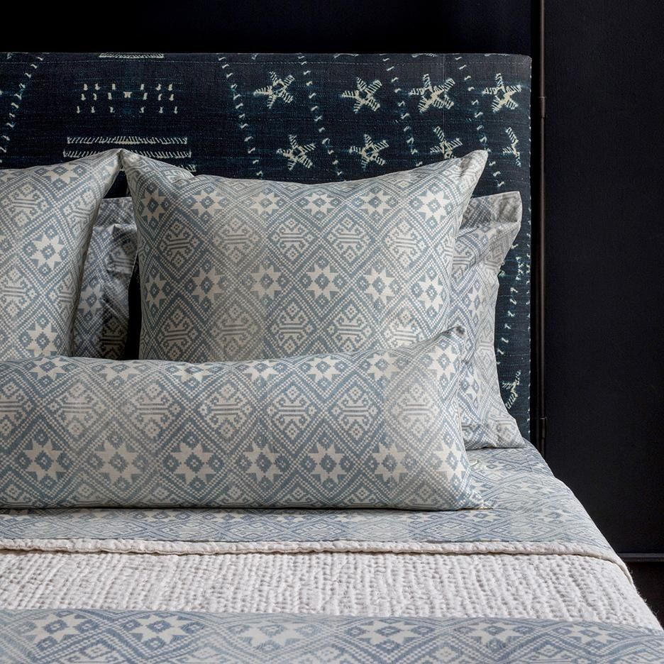 LIGHT STAR MUONG PILLOW 20x20 thumbnail 2