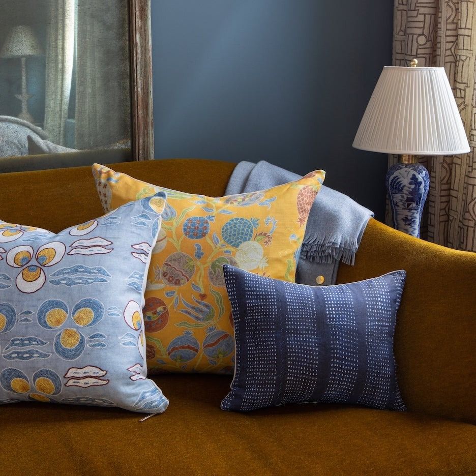 SPECKLED INDIGO PILLOW 12x16 thumbnail 2