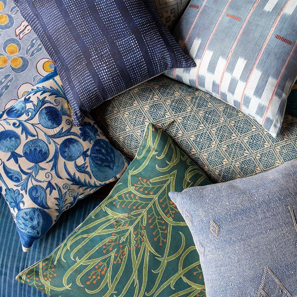 SPECKLED INDIGO PILLOW 12x16 thumbnail 3