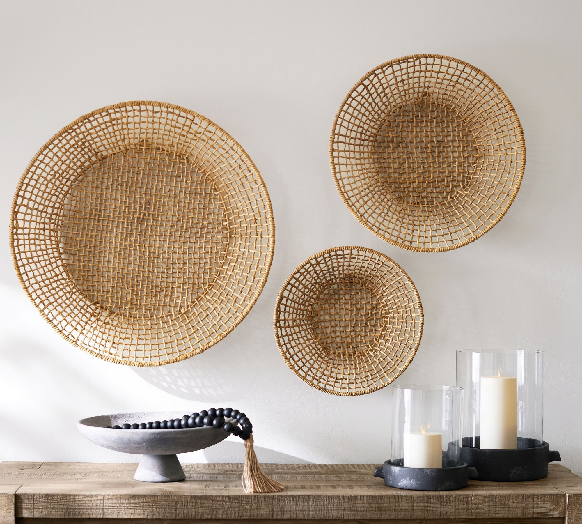 Asha Abaca Wall Basket Medium thumbnail 2