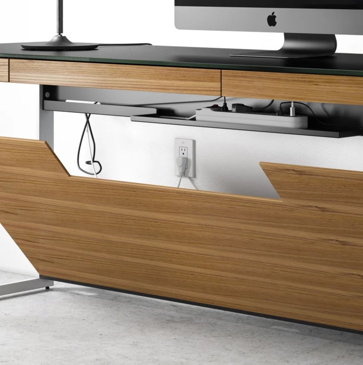 Sequel Desk thumbnail 2