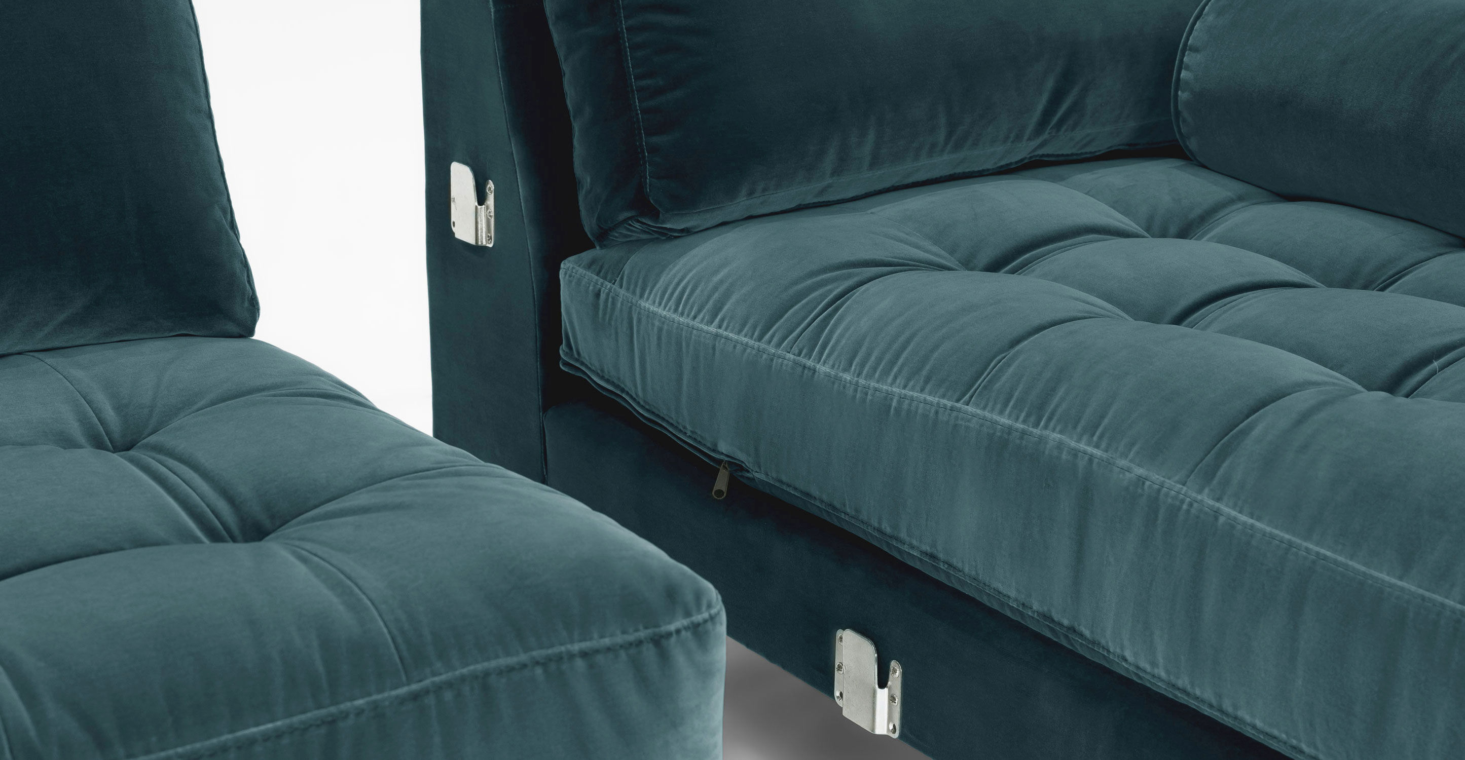 Sven Pacific Blue Right Sectional Sofa thumbnail 7