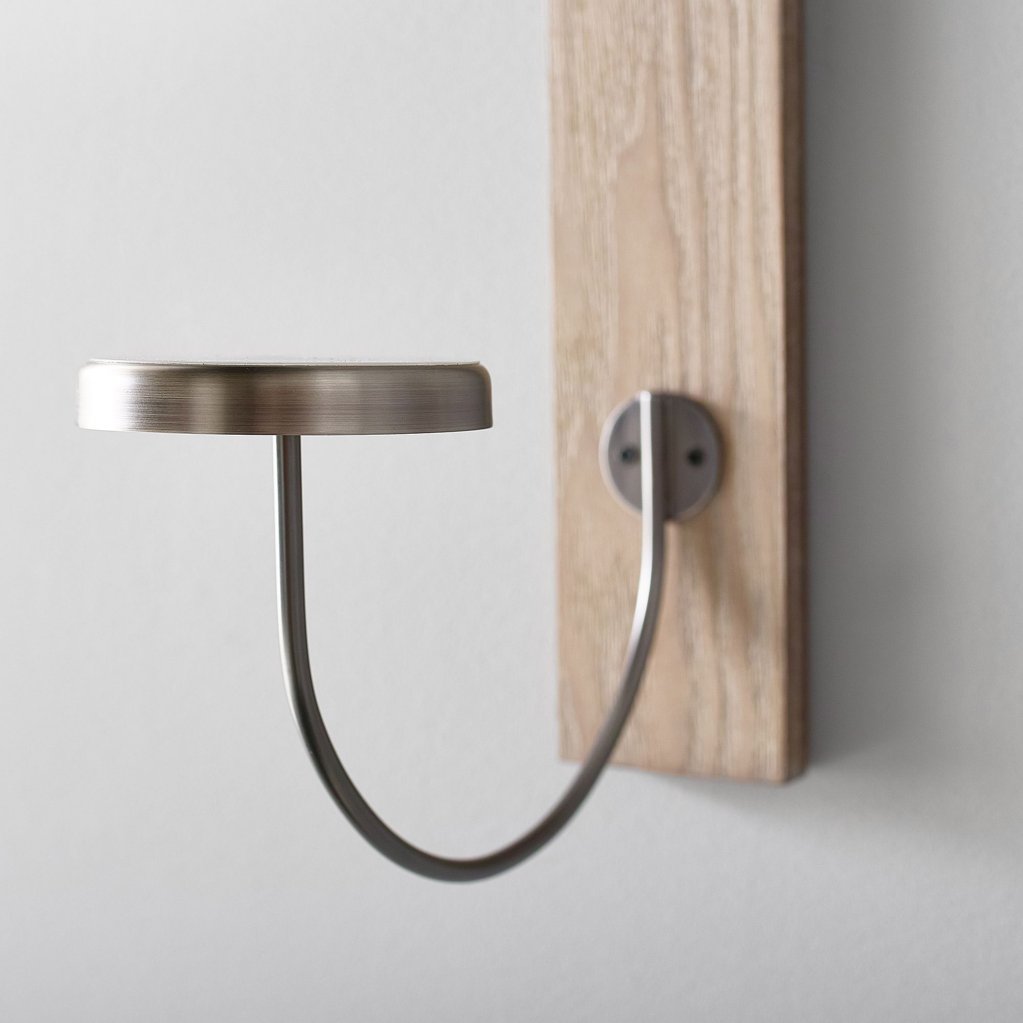 Vertical Hat Storage Wall Hooks thumbnail 3