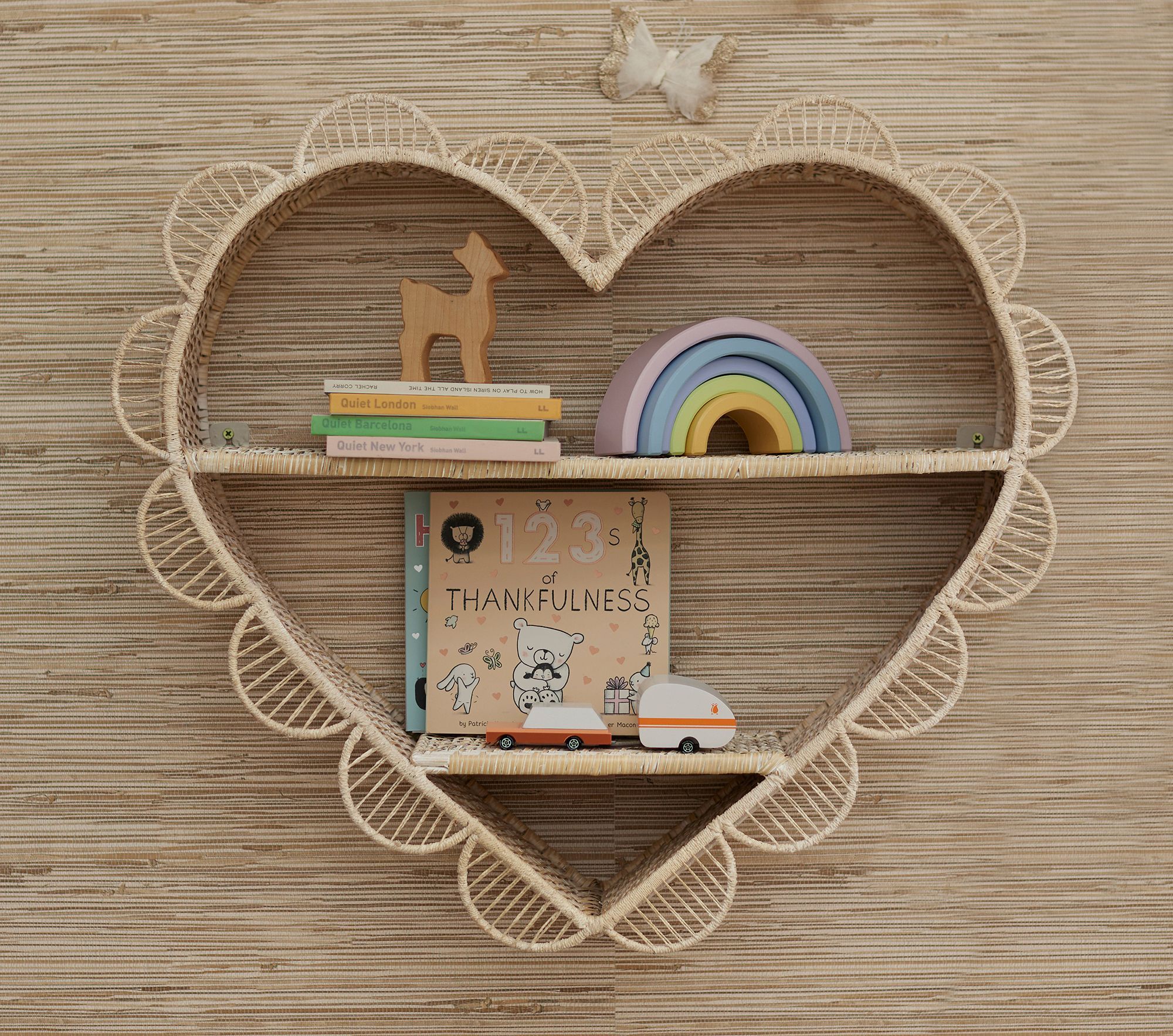 Quinn Rattan Heart Shelf thumbnail 5