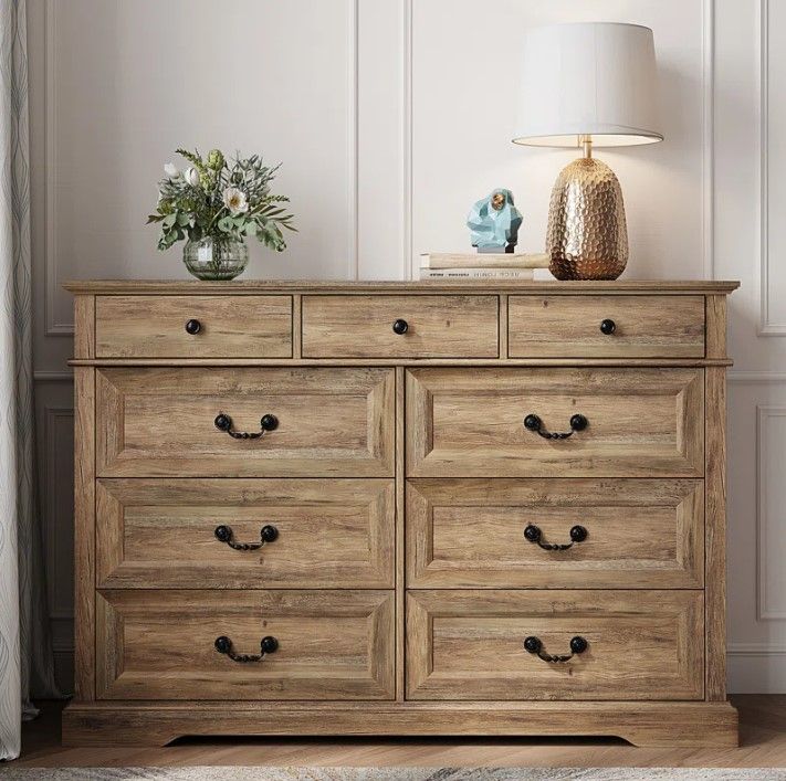 Debanhi 9 Drawer Dresser thumbnail 2