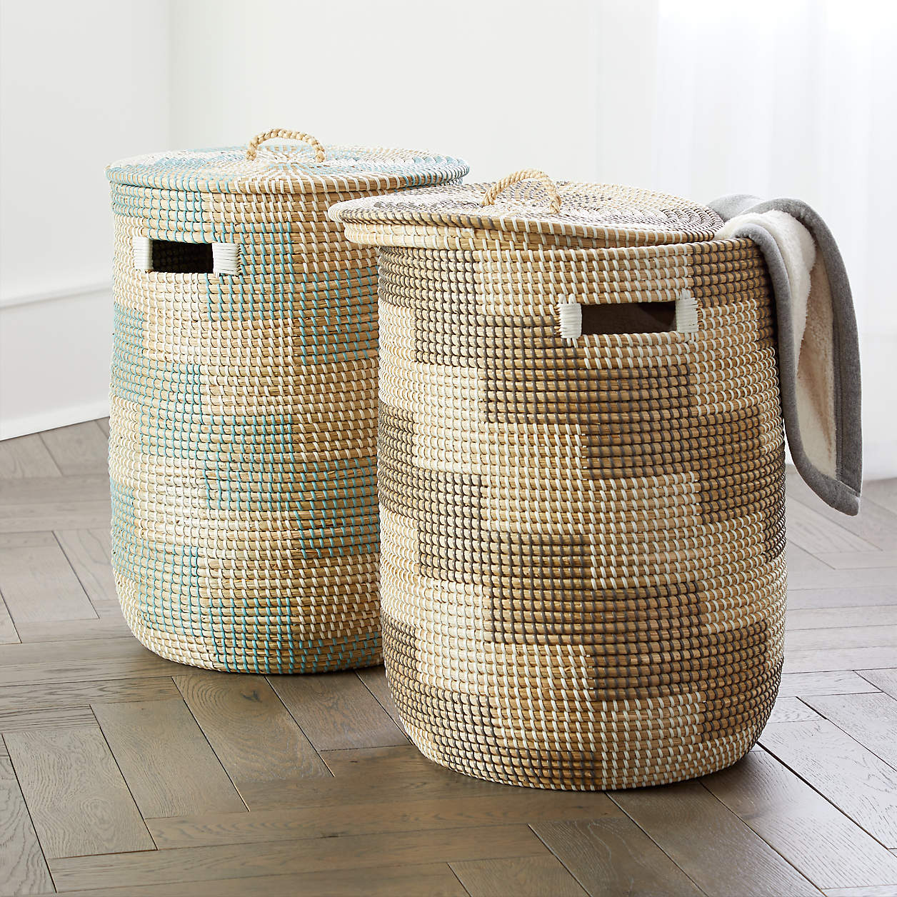 Merchant Silver Woven Hamper with Handles thumbnail 2