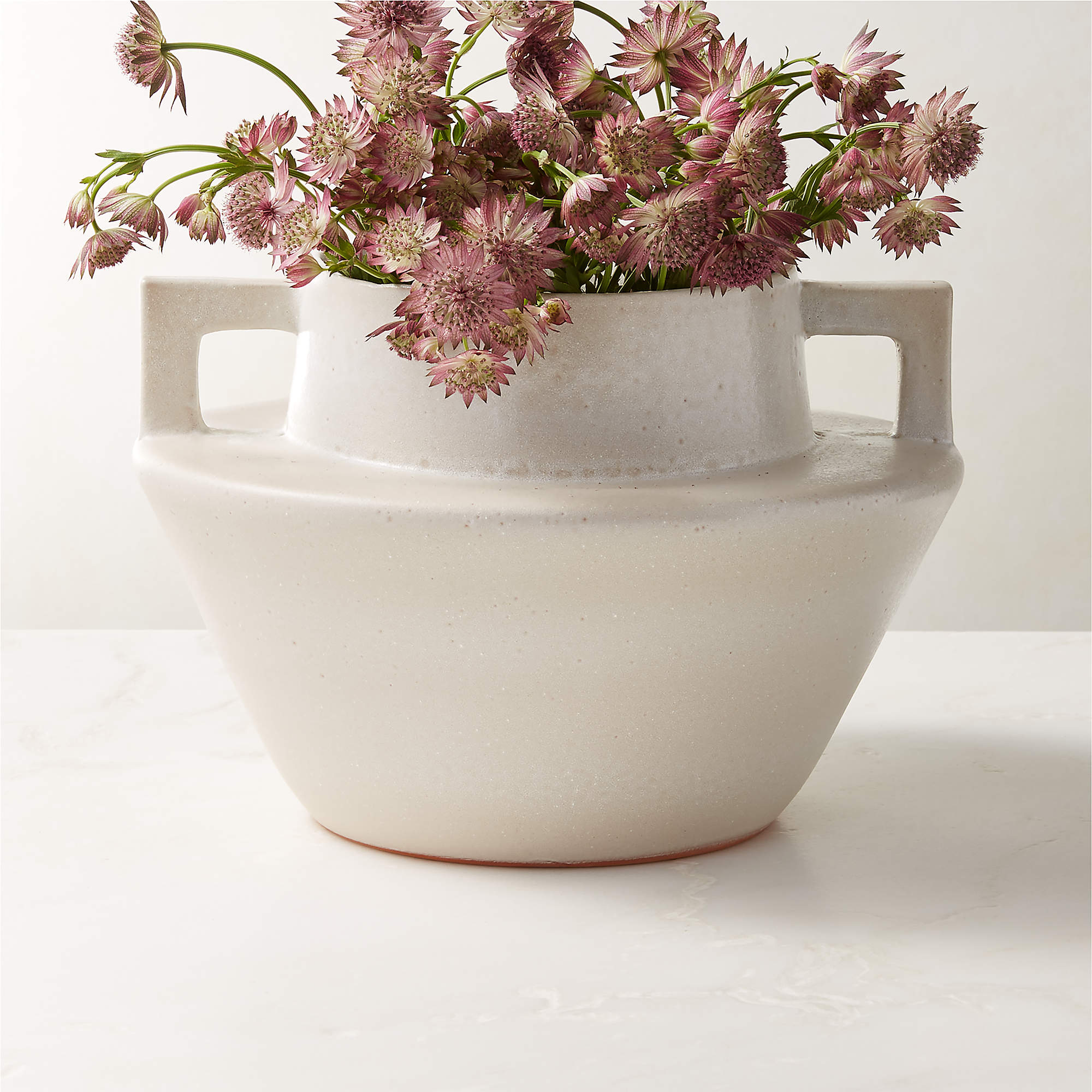 Masa White Terracotta Vase thumbnail 3