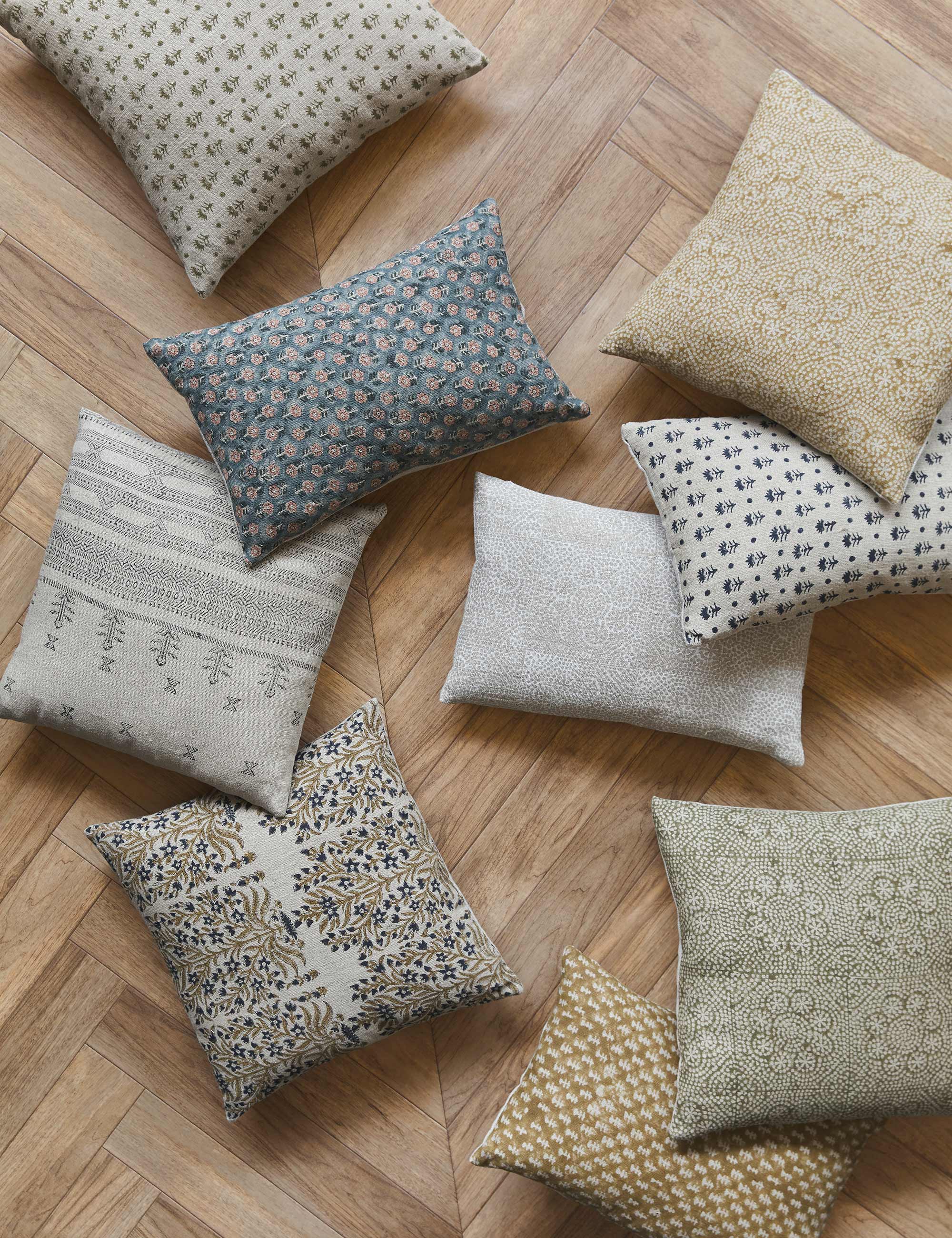 Alaina Pillow with Insert-18"x18" thumbnail 2