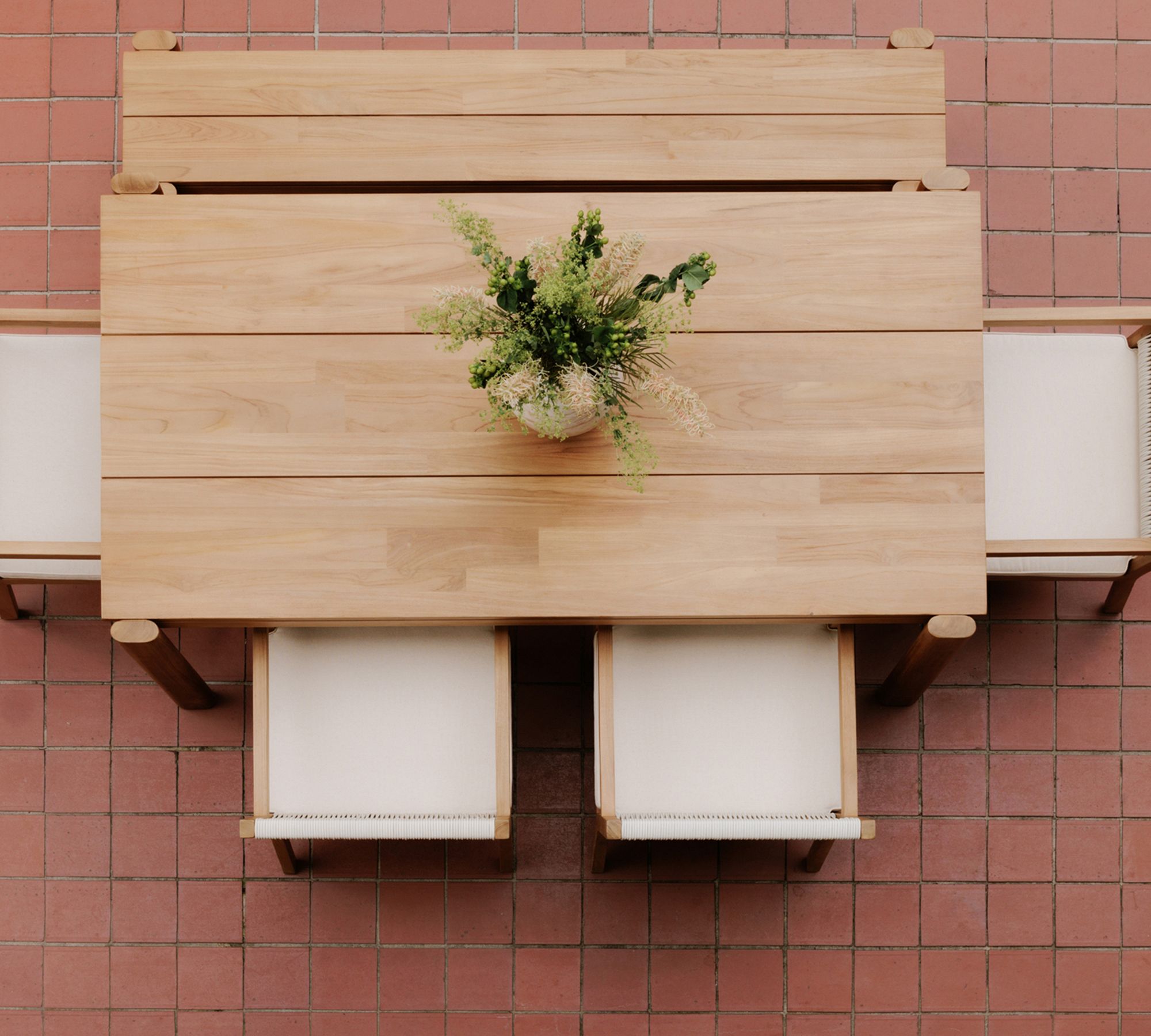 Genesis Outdoor Dining Bench thumbnail 2