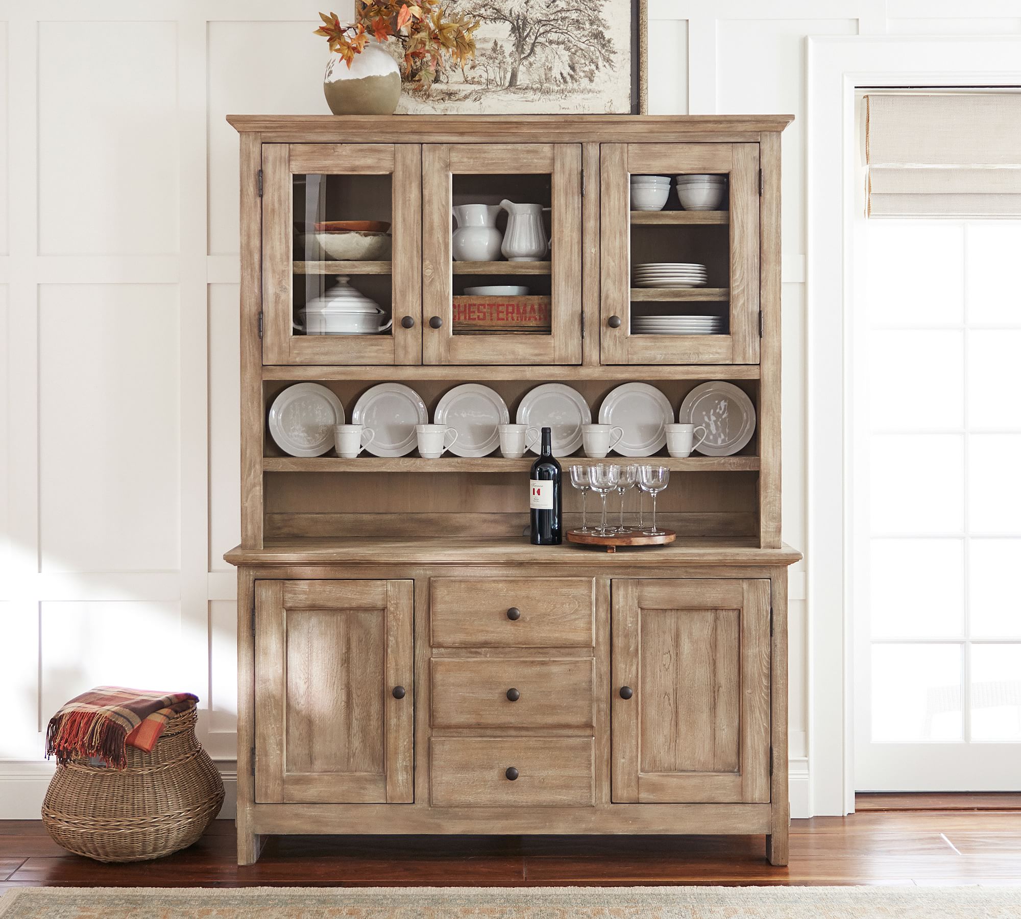 Benchwright Buffet and Hutch thumbnail 2