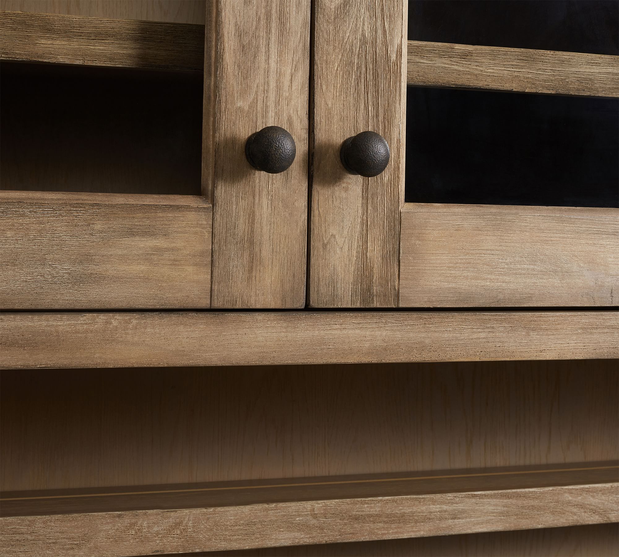 Benchwright Buffet and Hutch thumbnail 6