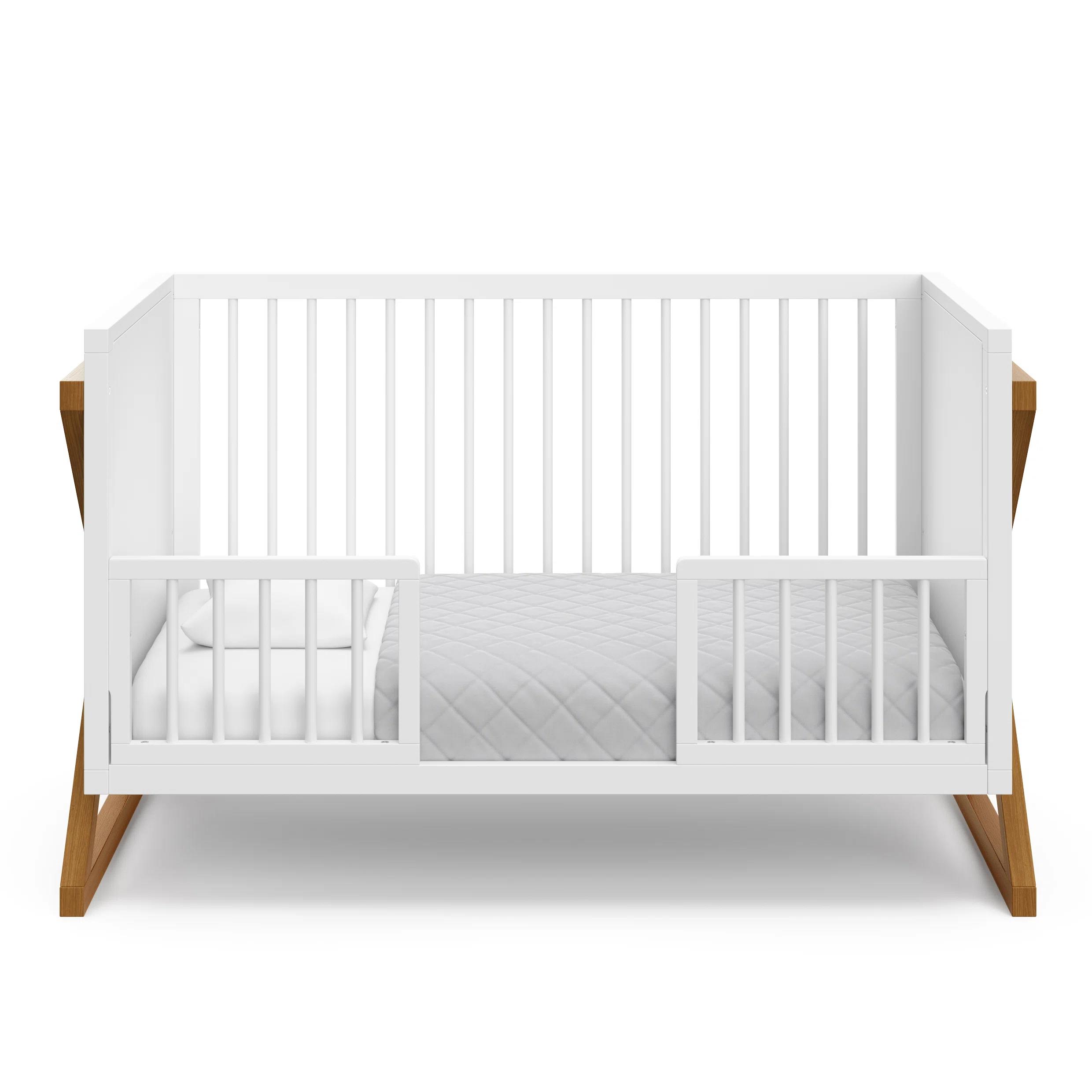 Equinox 3-in-1 Convertible Crib thumbnail 5