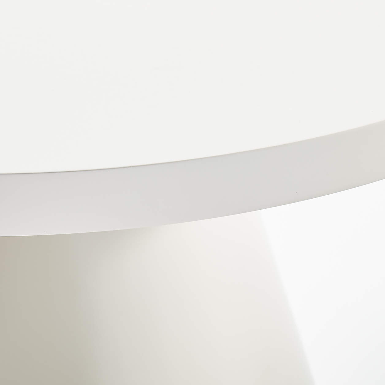 Willy Round Kids Play Table thumbnail 3