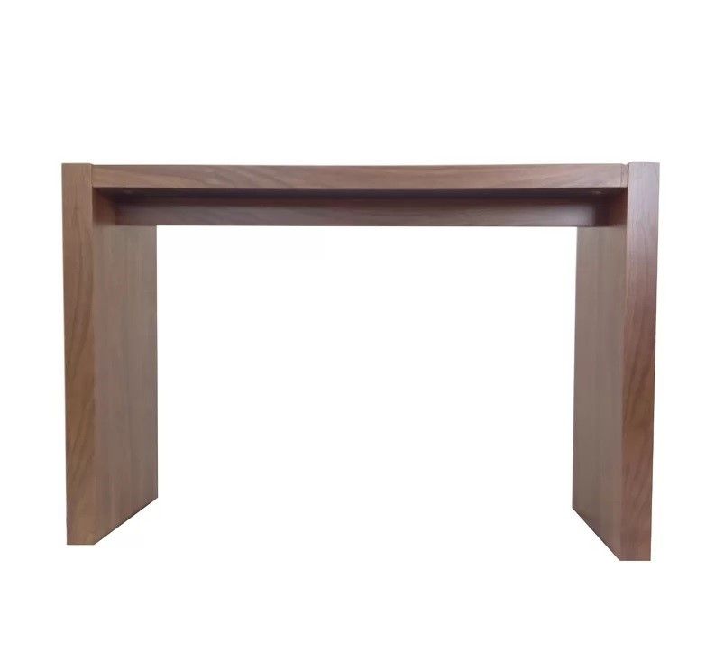 Aminia Counter Height Dining Table thumbnail 2