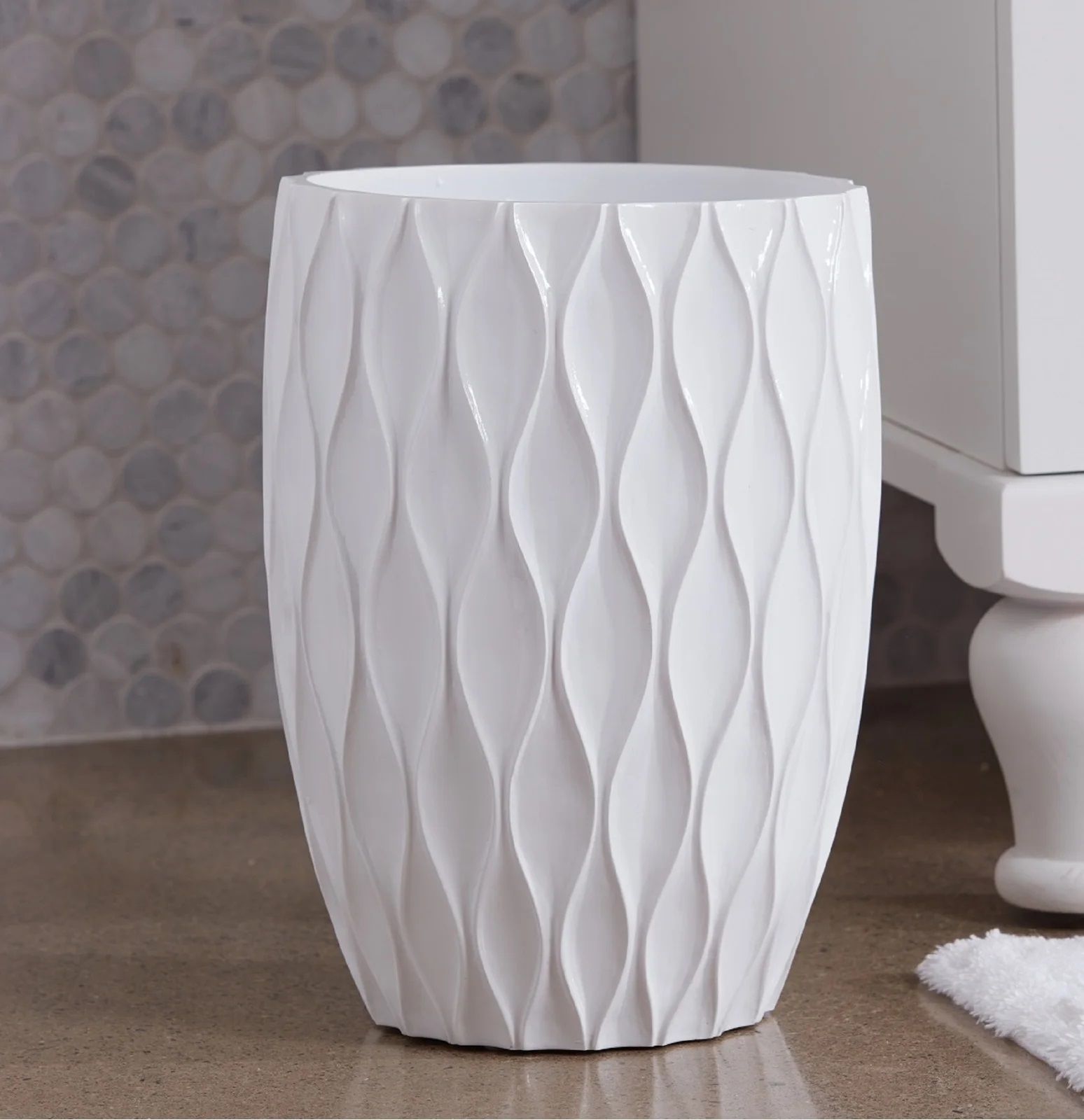 Wave White 1.5 Gallons Resin Open Waste Basket thumbnail 2