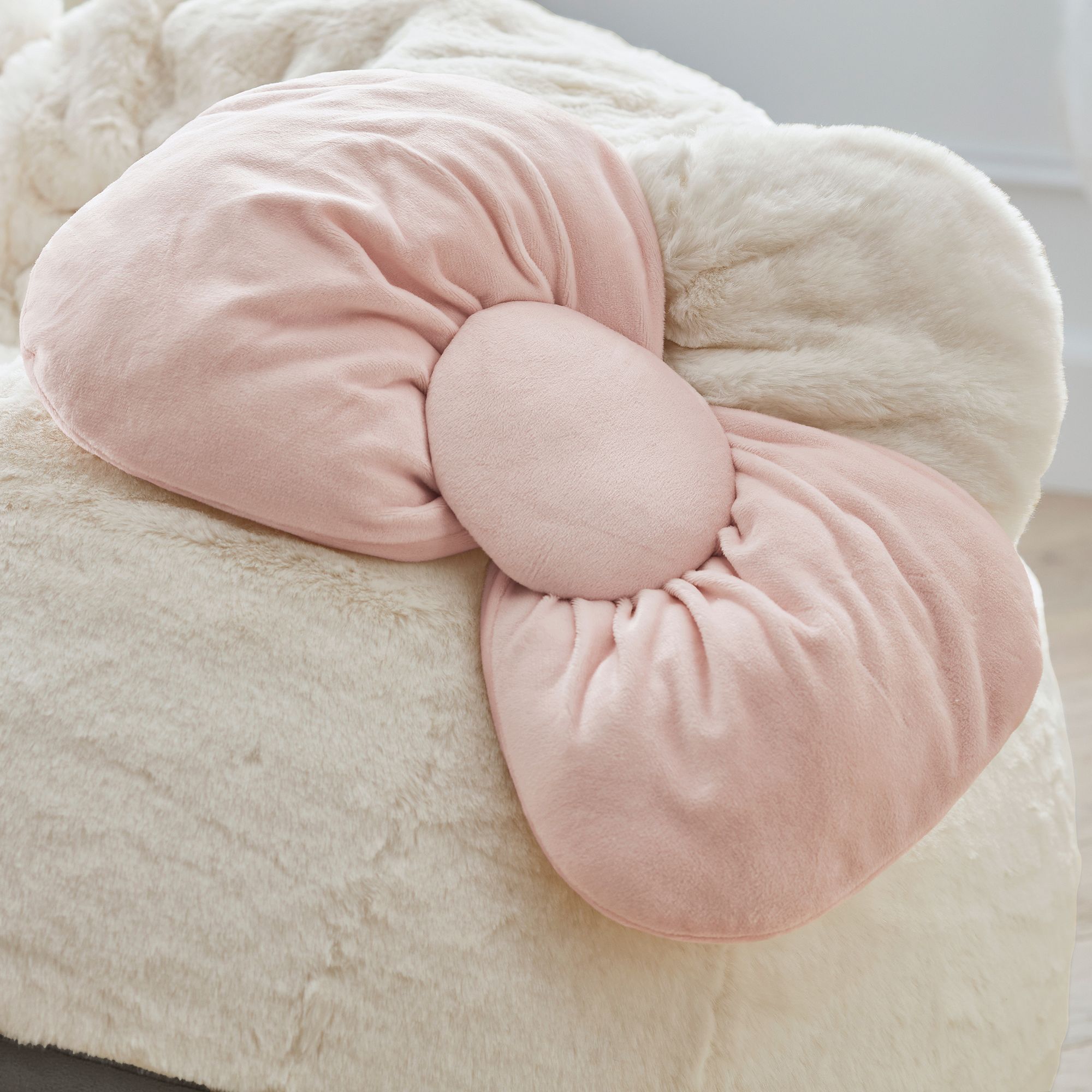 Hello Kitty® Bean Bag Chair thumbnail 3