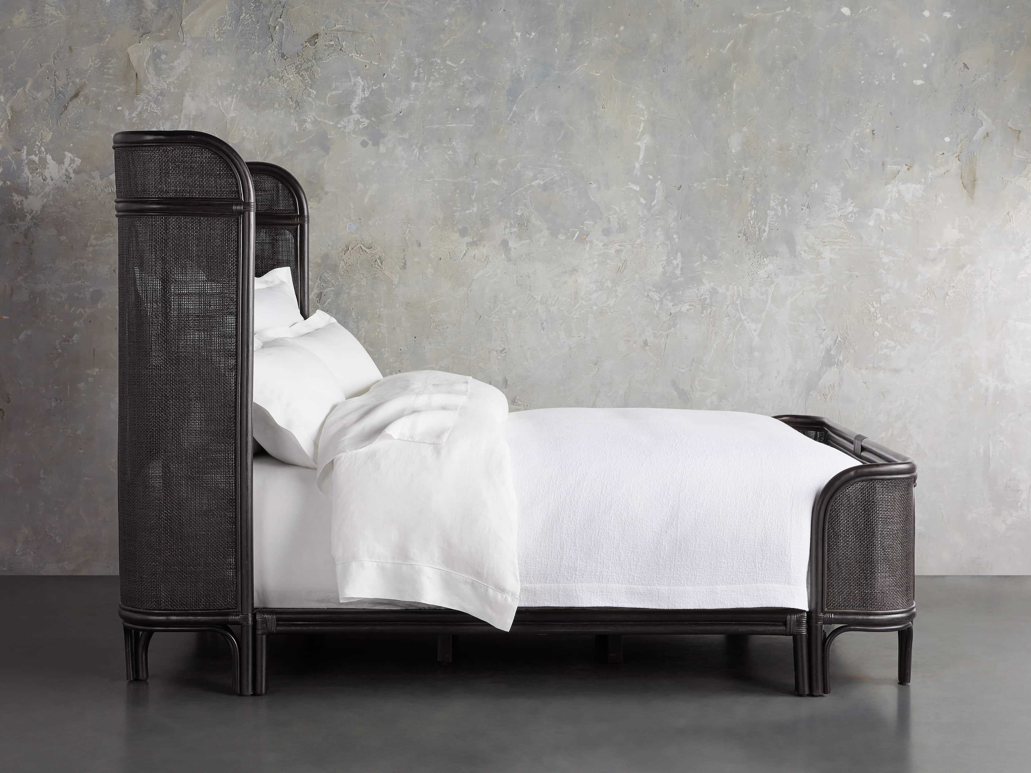 Maya Bed thumbnail 4