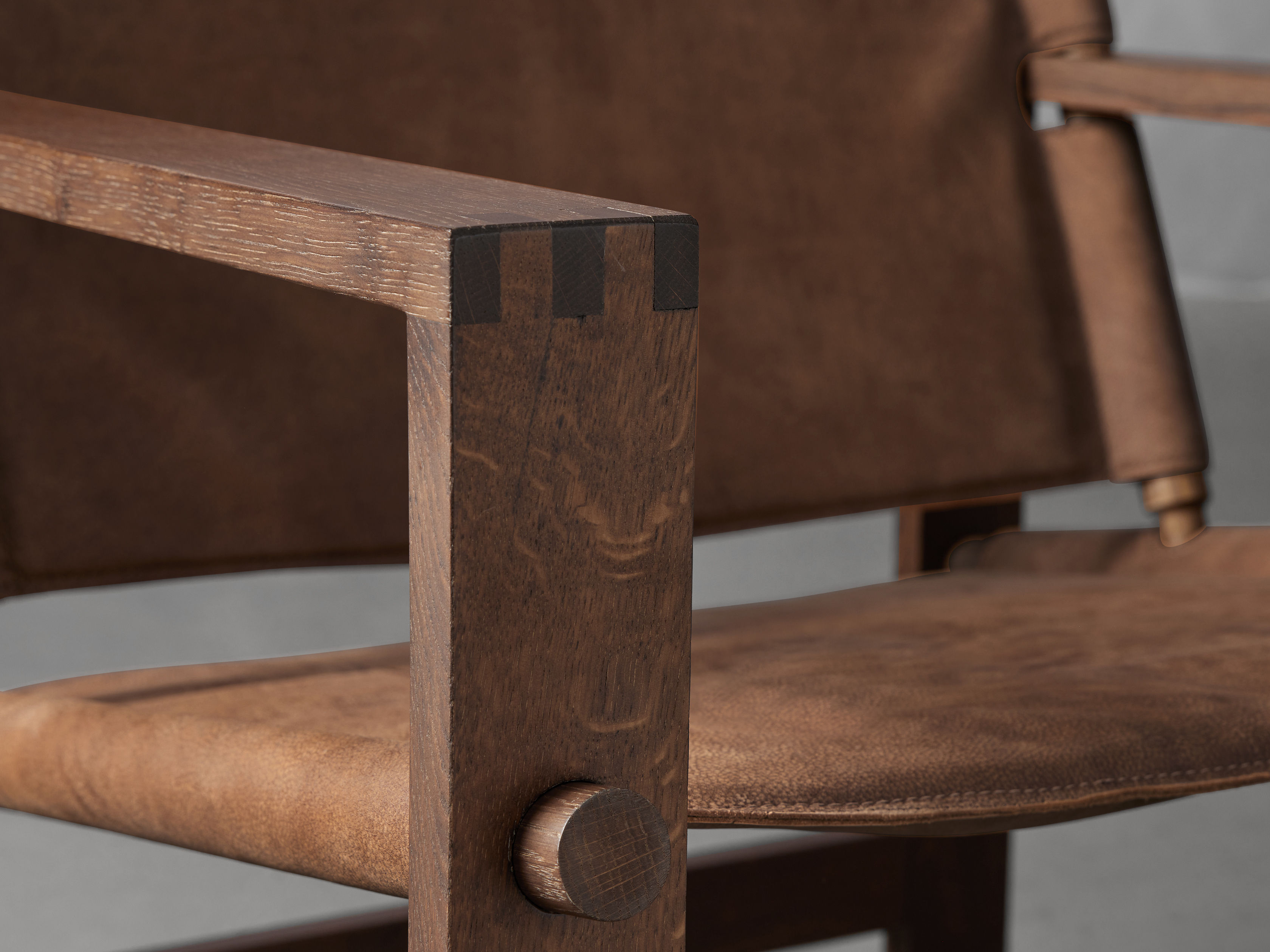 Wilder Leather Chair thumbnail 5