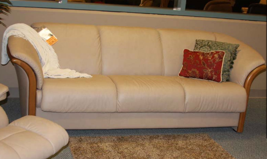 Customer_Sofa 86" thumbnail 2