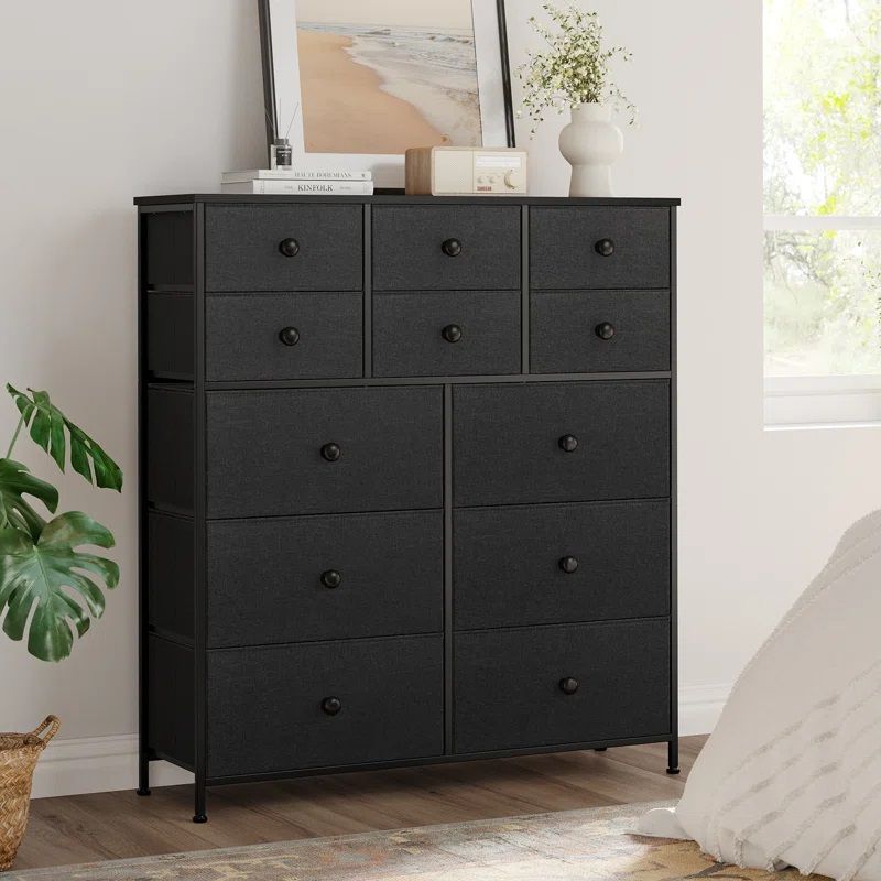 Tharin 12 Drawer W Double Dresser thumbnail 2