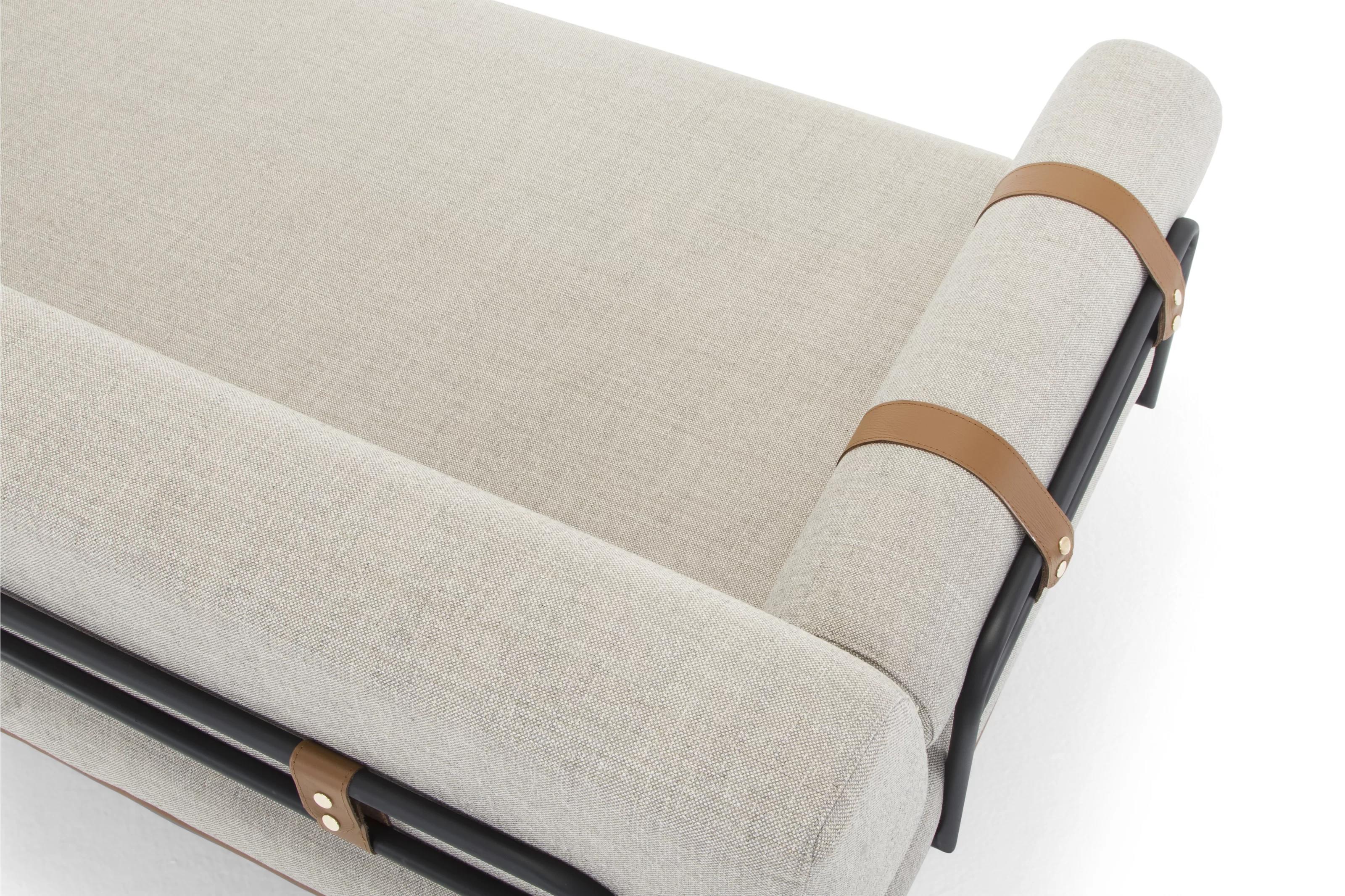 Elsmere Upholstered Sleeper Sofa thumbnail 7