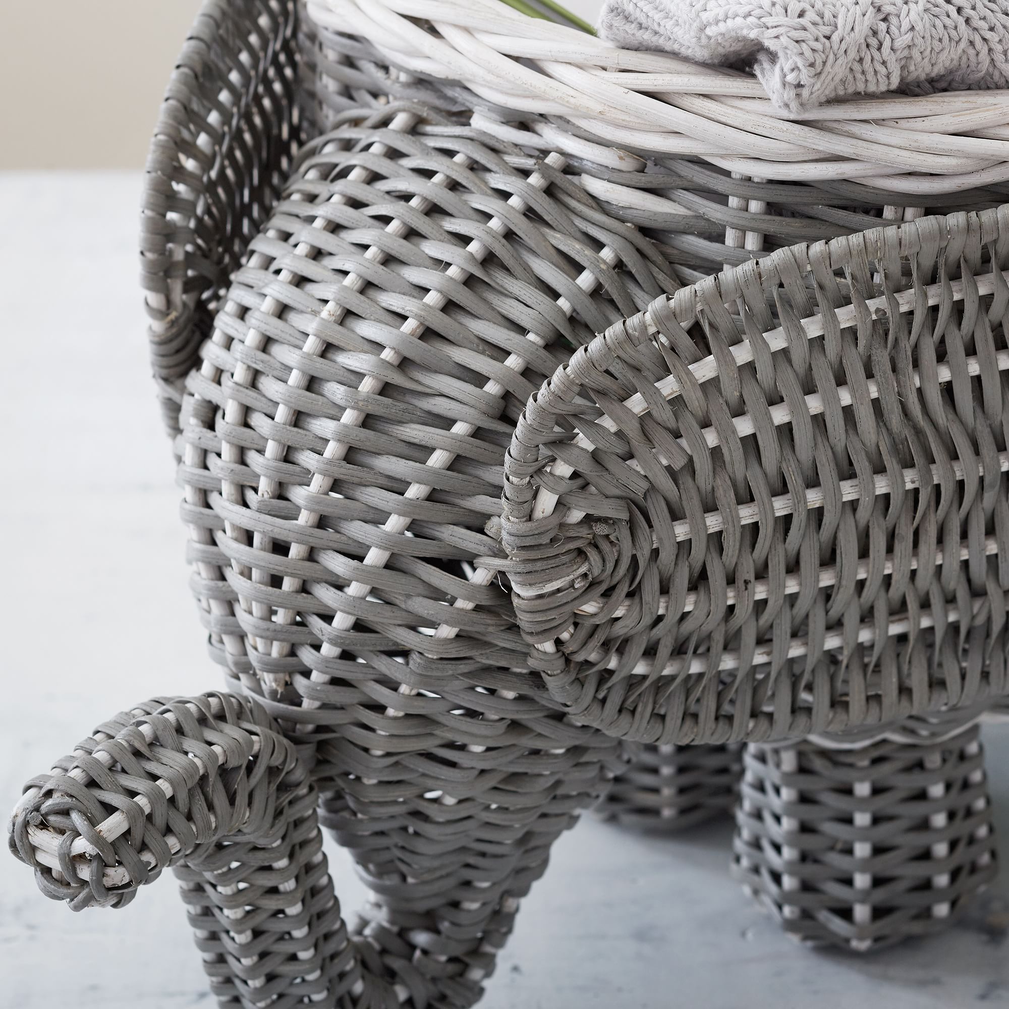 Elephant Shaped Basket thumbnail 3