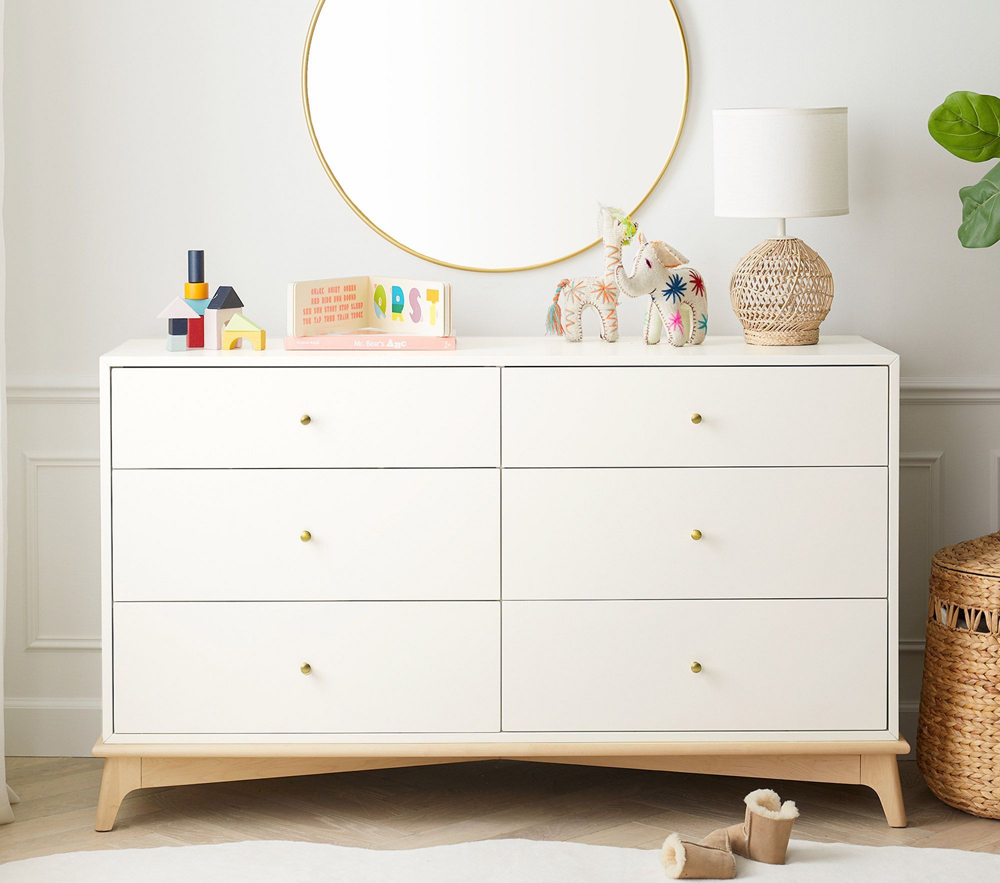 Sydney Extra Wide Dresser thumbnail 2