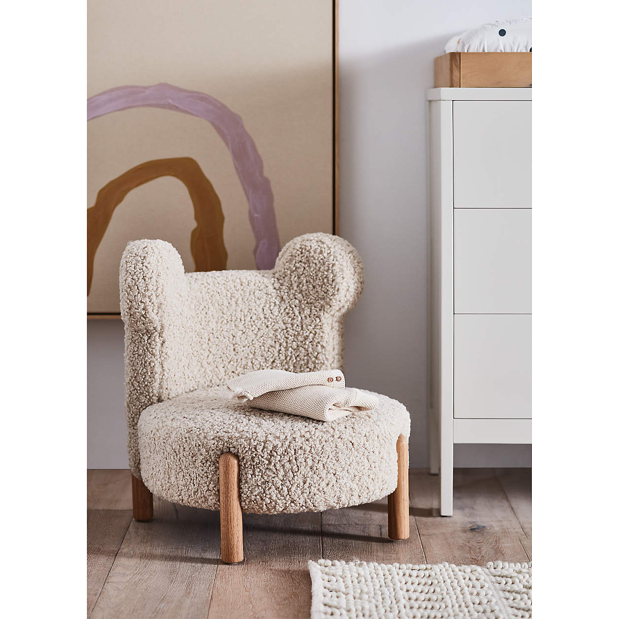Sherpa Cream White Bear Kids Play Chair thumbnail 7