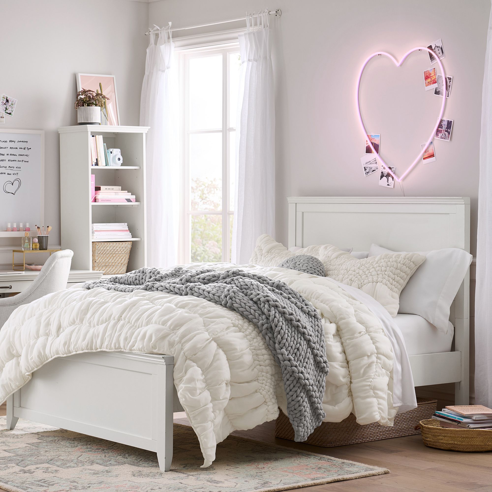Hampton Classic Bed thumbnail 2