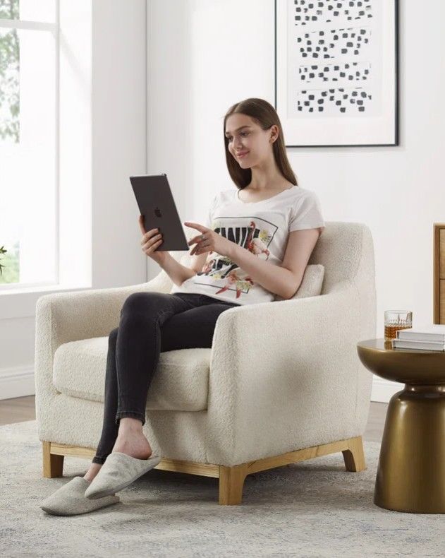 Jazmere Upholstered Armchair thumbnail 3