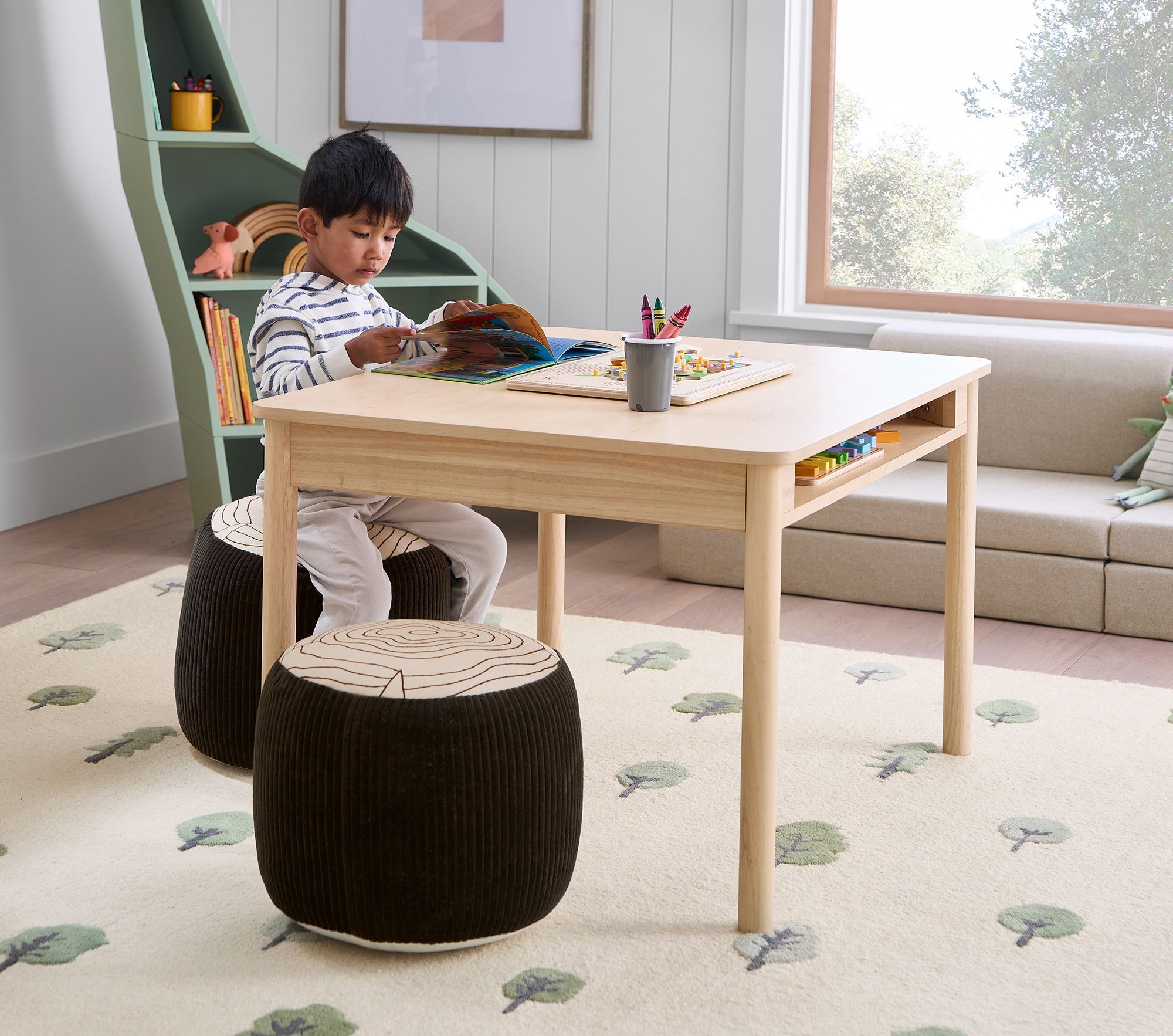Tree Stump Pouf thumbnail 4