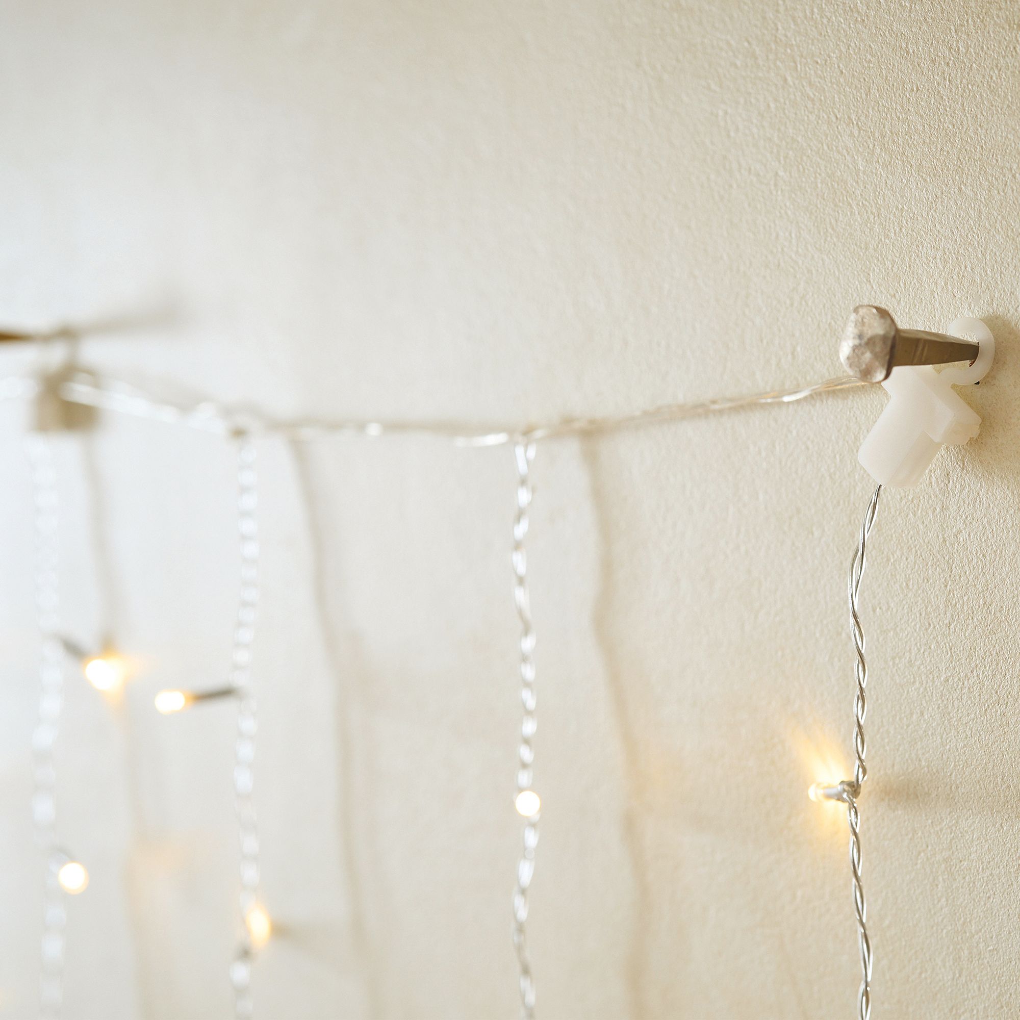 Full Curtain String Lights thumbnail 5