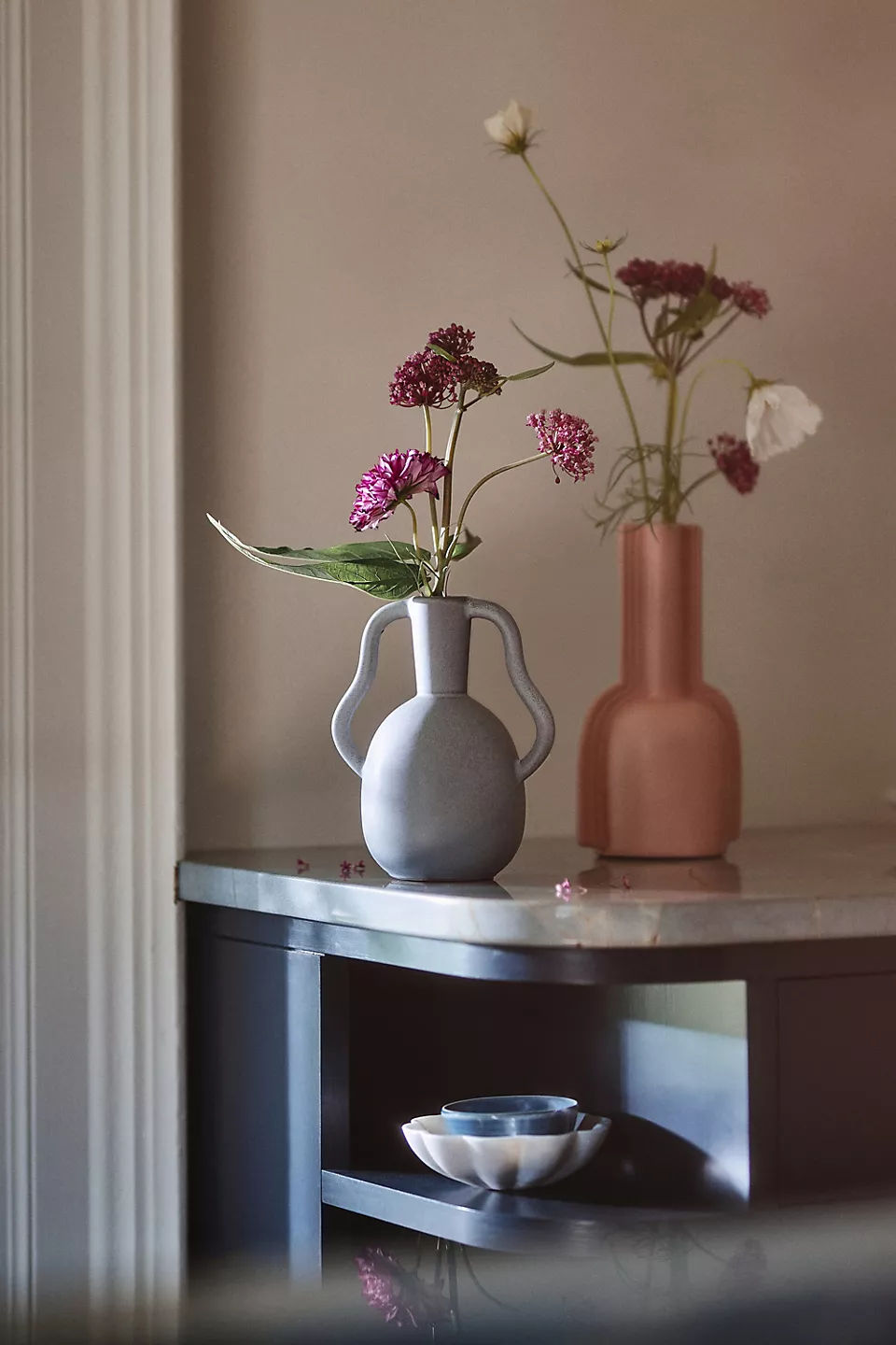 Lola Vase thumbnail 2