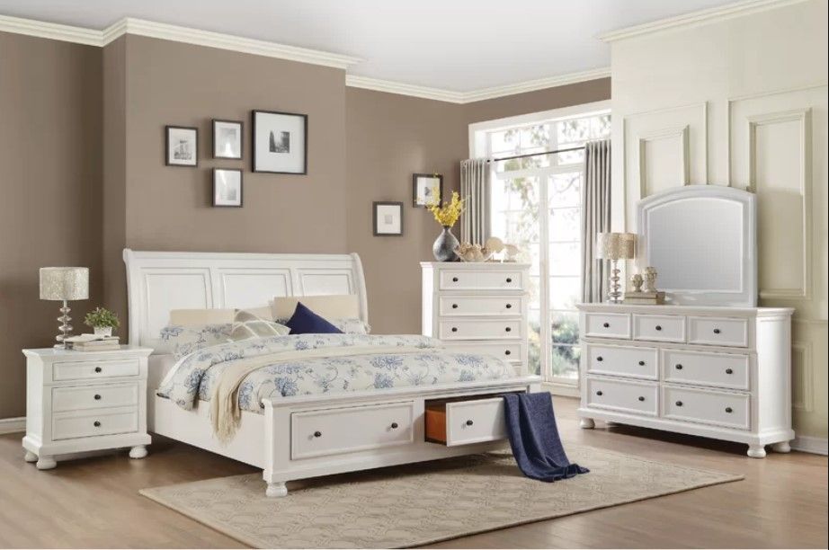 Bade 3 Drawer Nightstand thumbnail 5