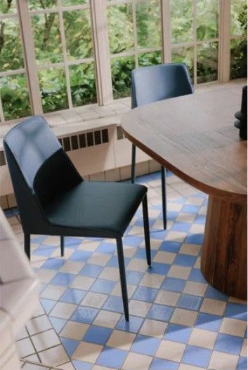Gravity Upholstered Side Chair thumbnail 3